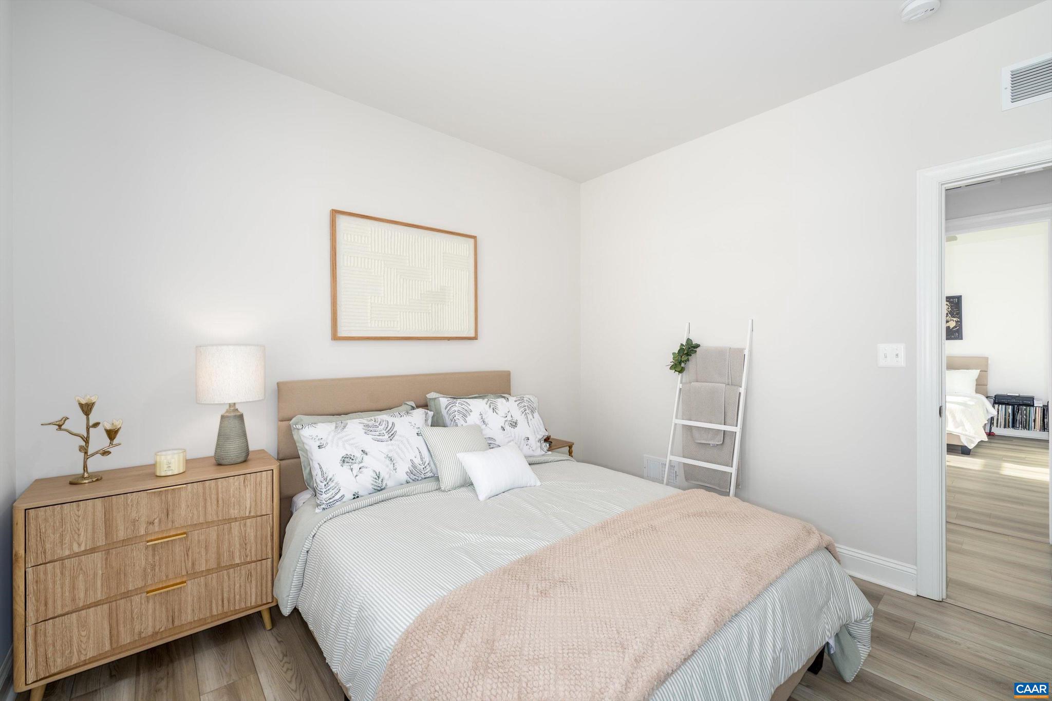 SPRING CREEK - Residential