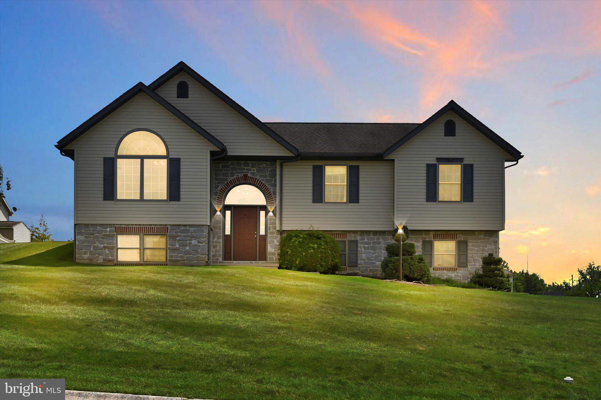 SOUTH LEBANON TOWNSHIP - Residential