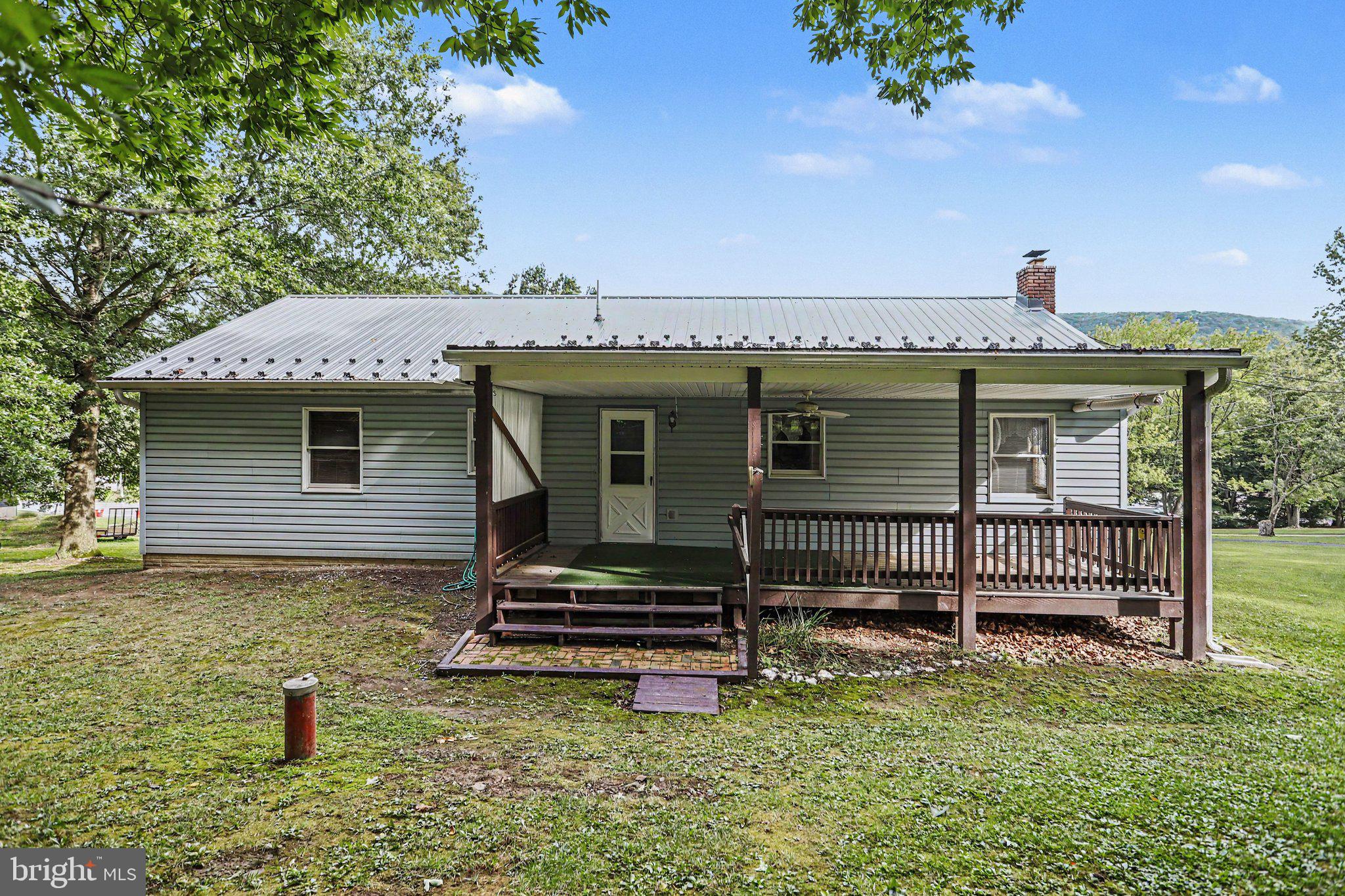 2210 WAYNESBORO PIKE