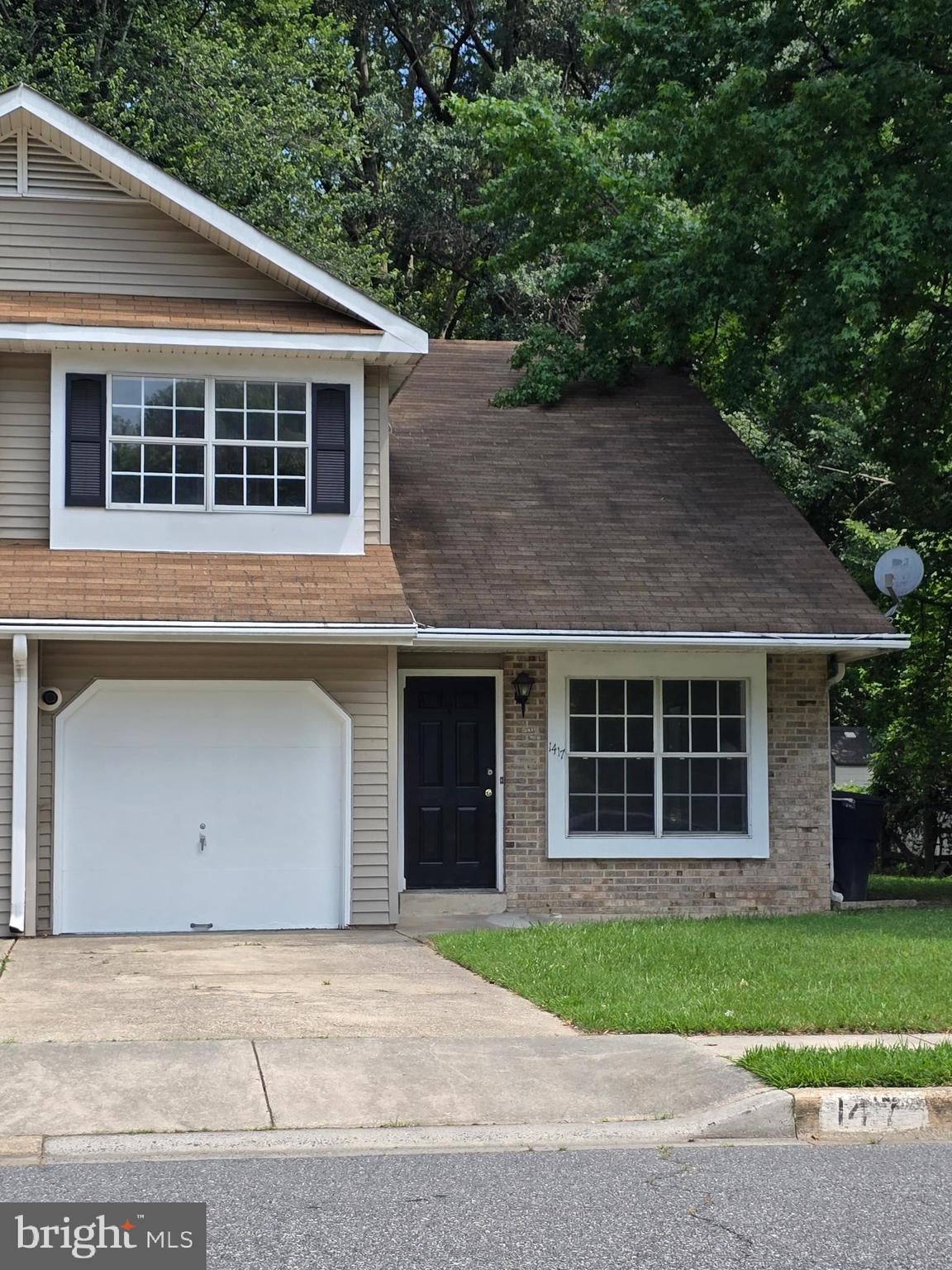 1417 S. FARMVIEW DR