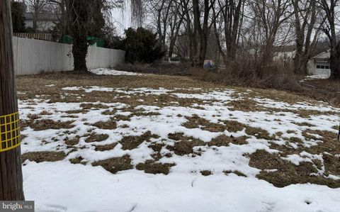 202-203 SYCAMORE AVENUE MORTON PA 19070