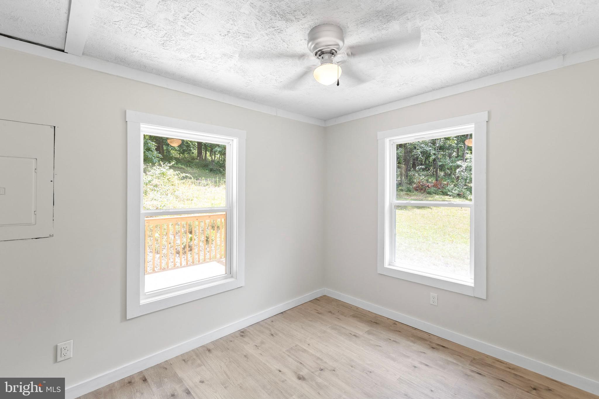 BUFFALO RIDGE RANCHETTES - Residential