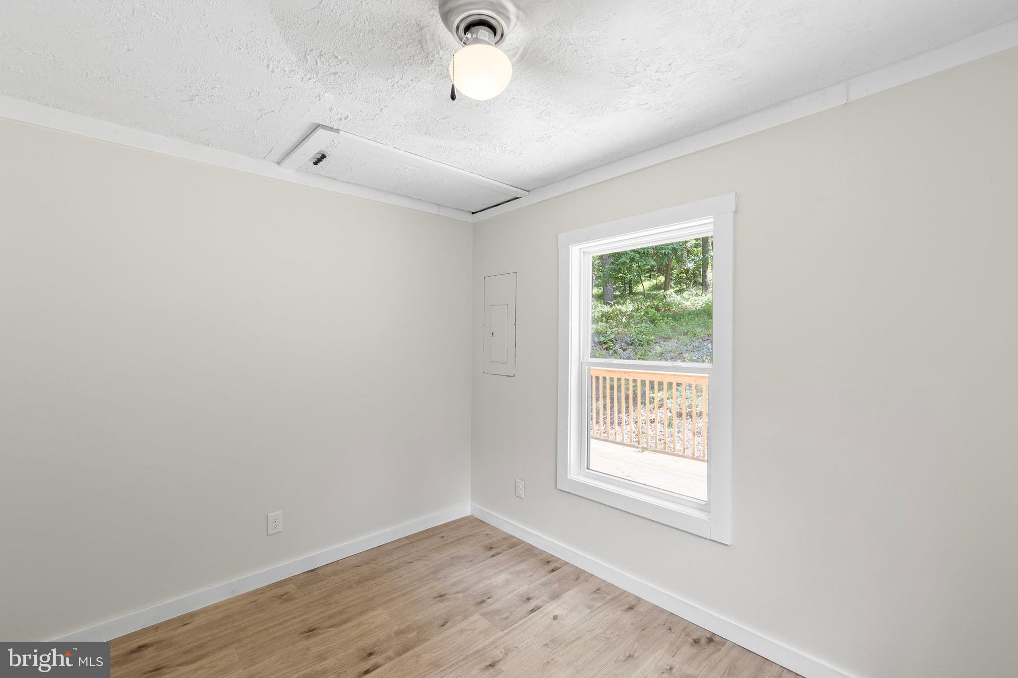 BUFFALO RIDGE RANCHETTES - Residential