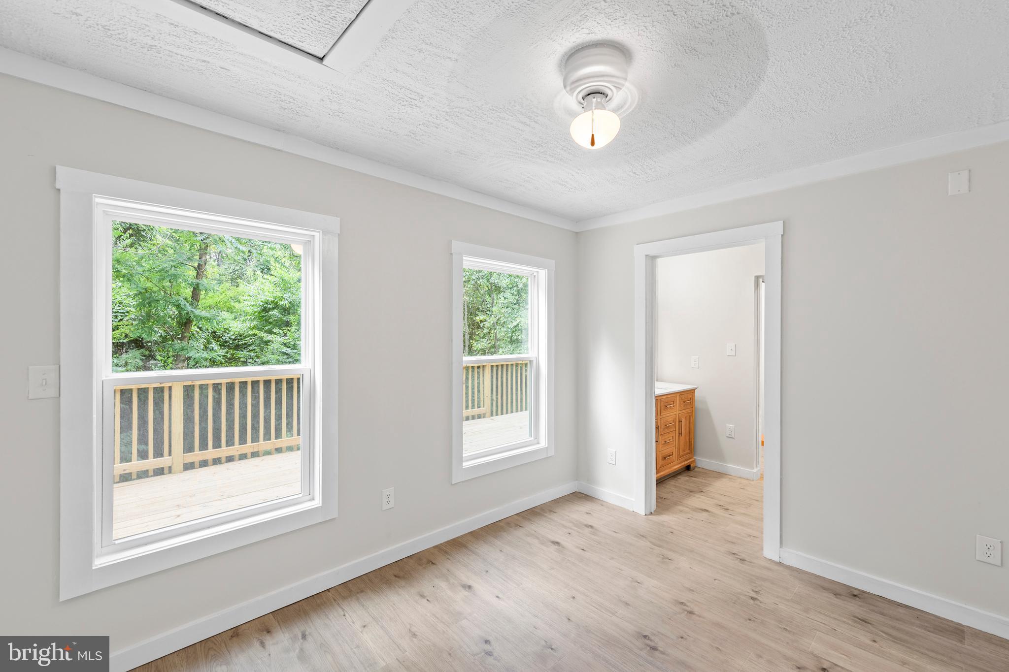 BUFFALO RIDGE RANCHETTES - Residential