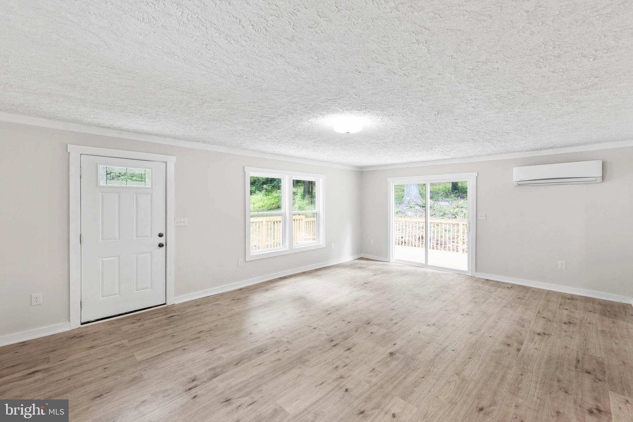 BUFFALO RIDGE RANCHETTES - Residential