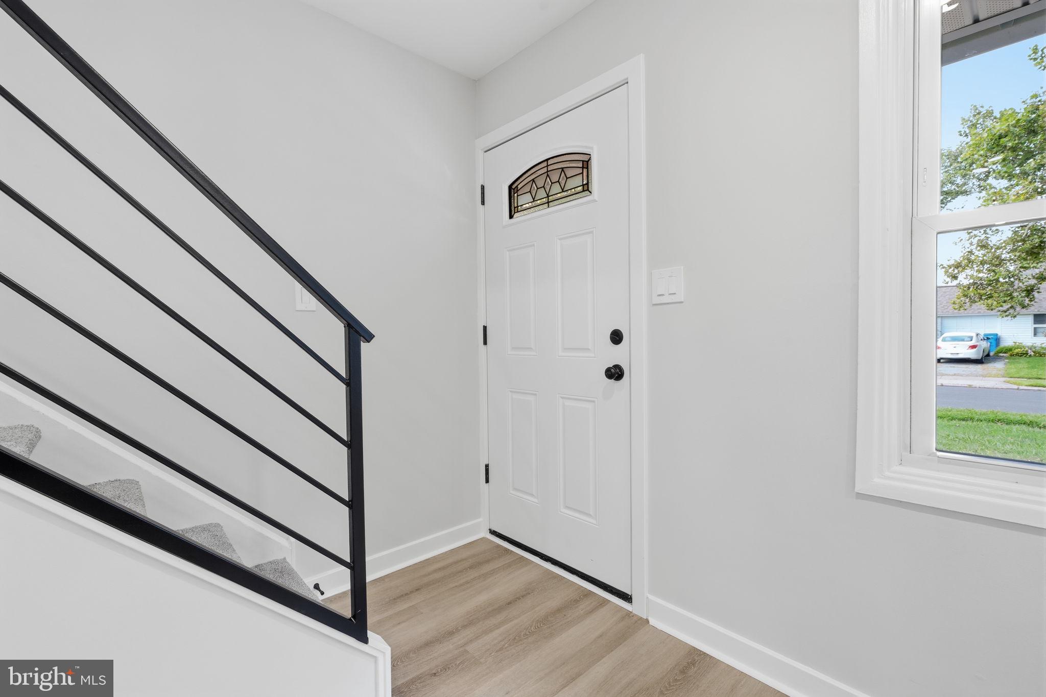 32 IRIS ROAD