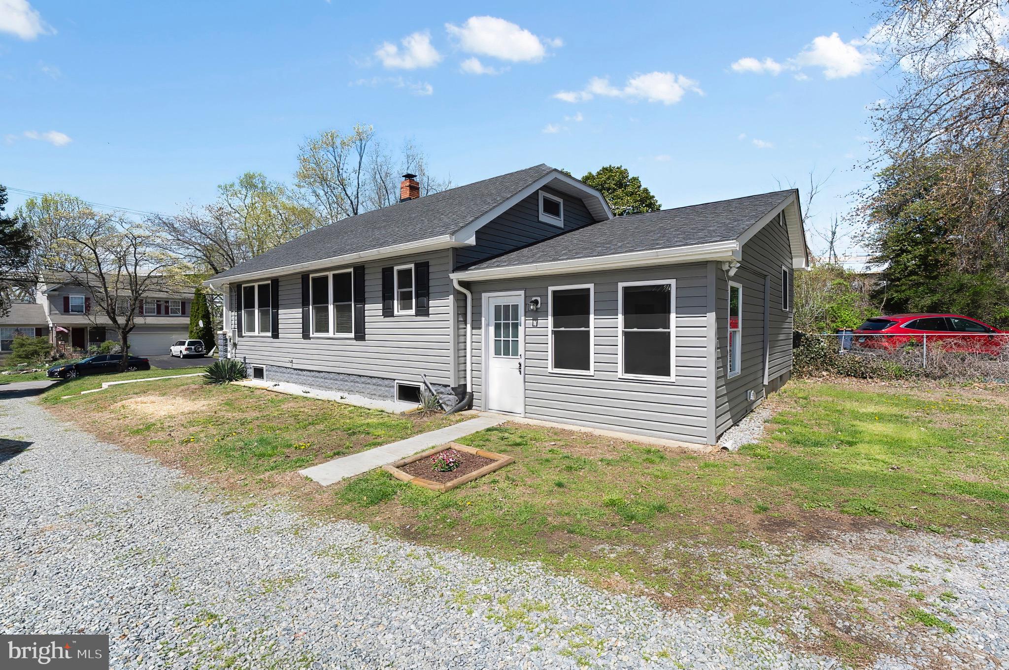 PERRYVILLE - Residential