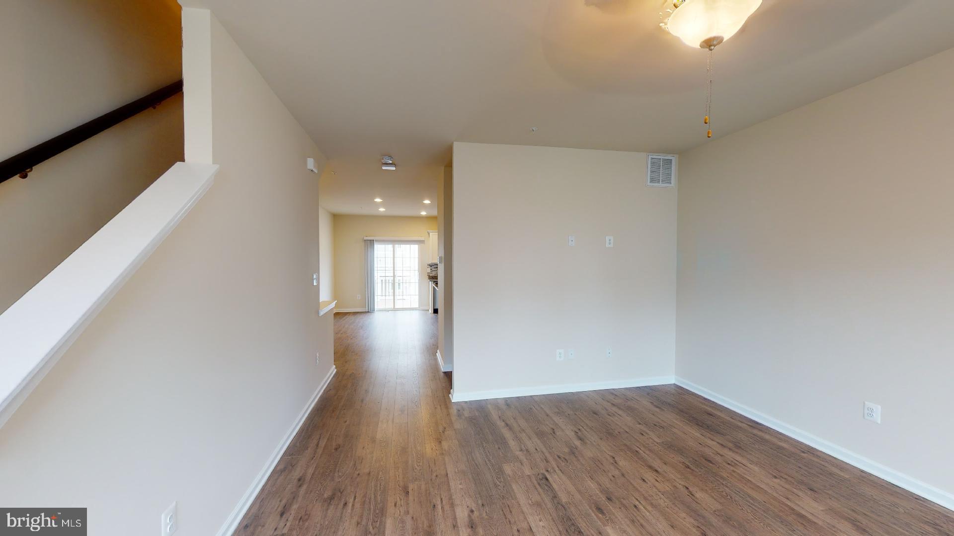 CREEKSTONE VILLAGE - Residential