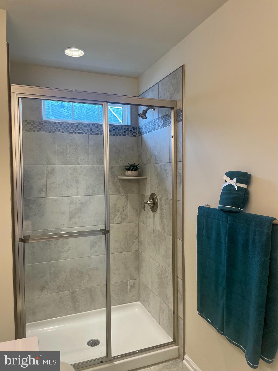 CREEKSTONE VILLAGE - Residential