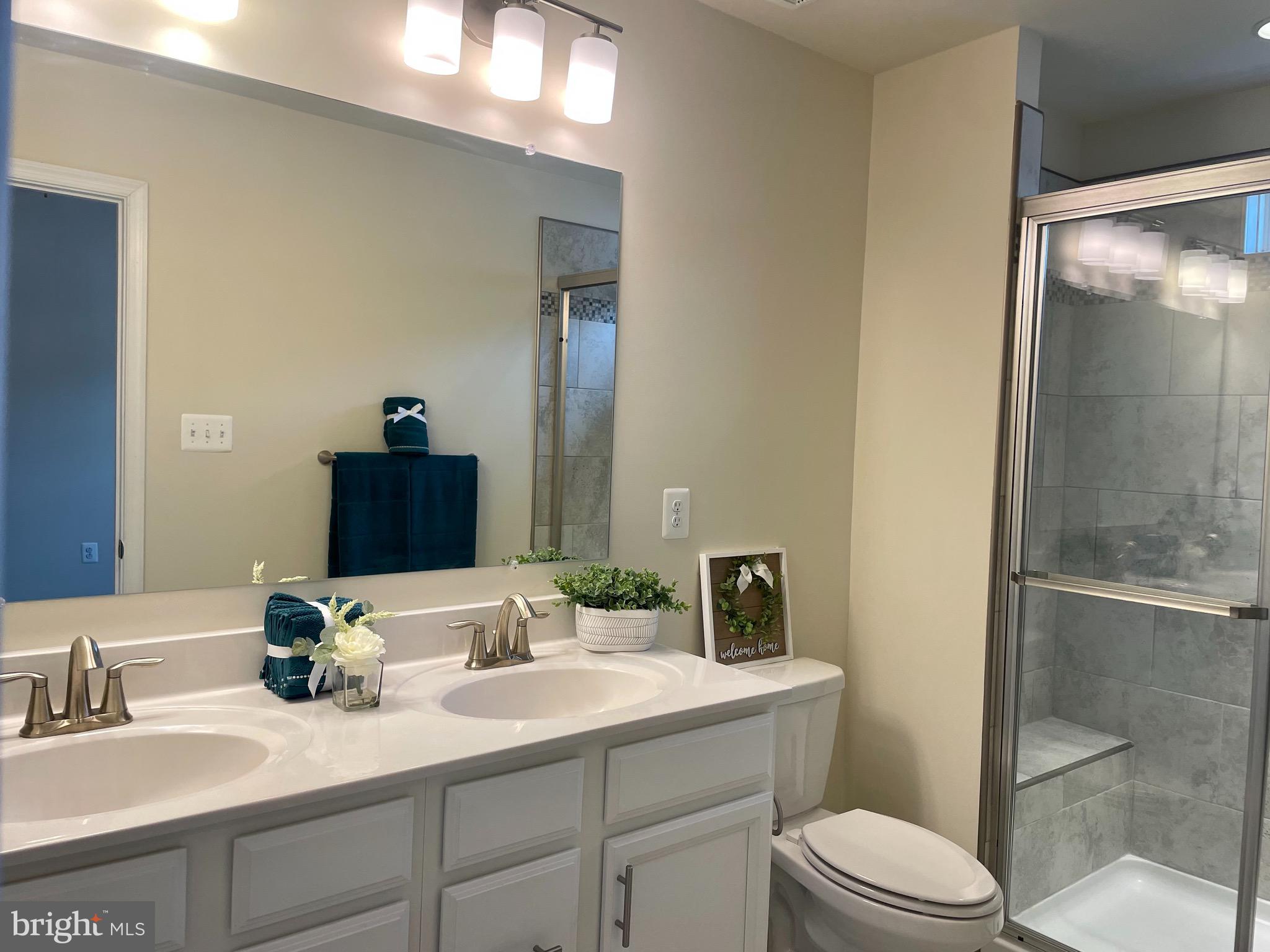 CREEKSTONE VILLAGE - Residential