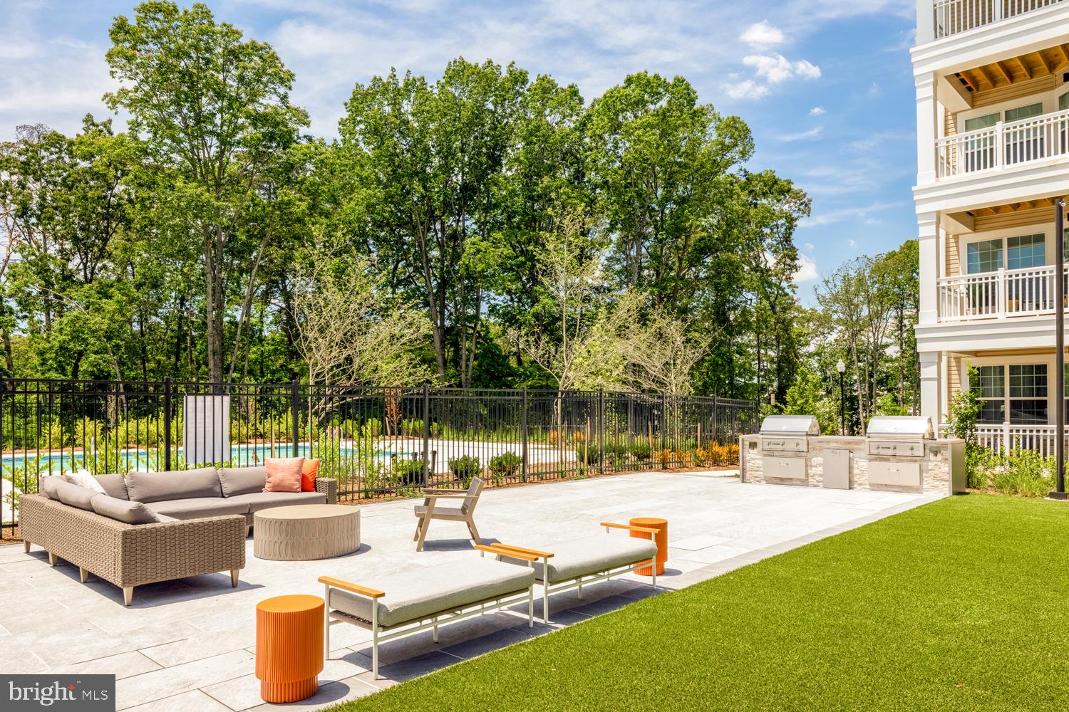 CREEKSTONE VILLAGE - Residential