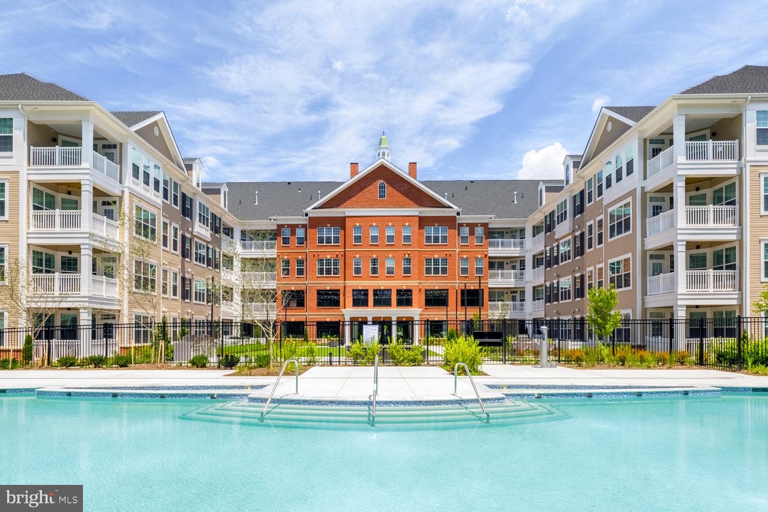 CREEKSTONE VILLAGE - Residential