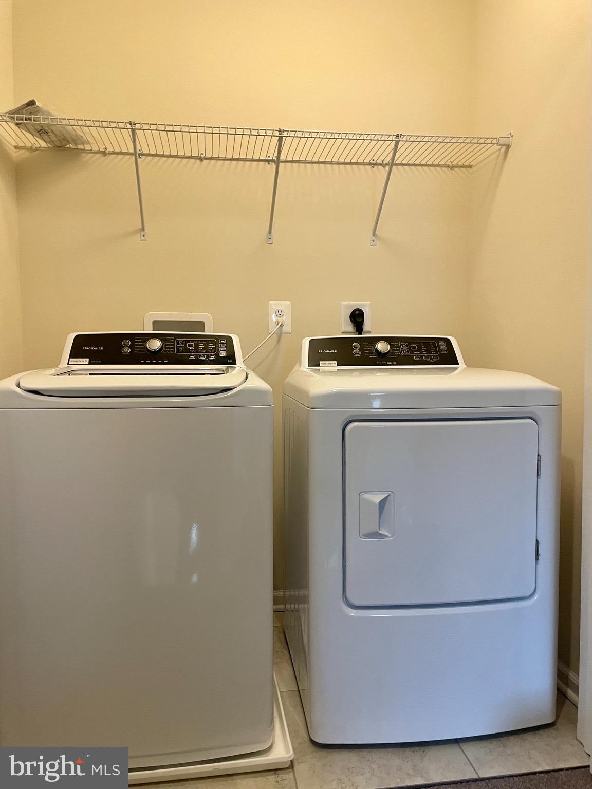 CREEKSTONE VILLAGE - Residential