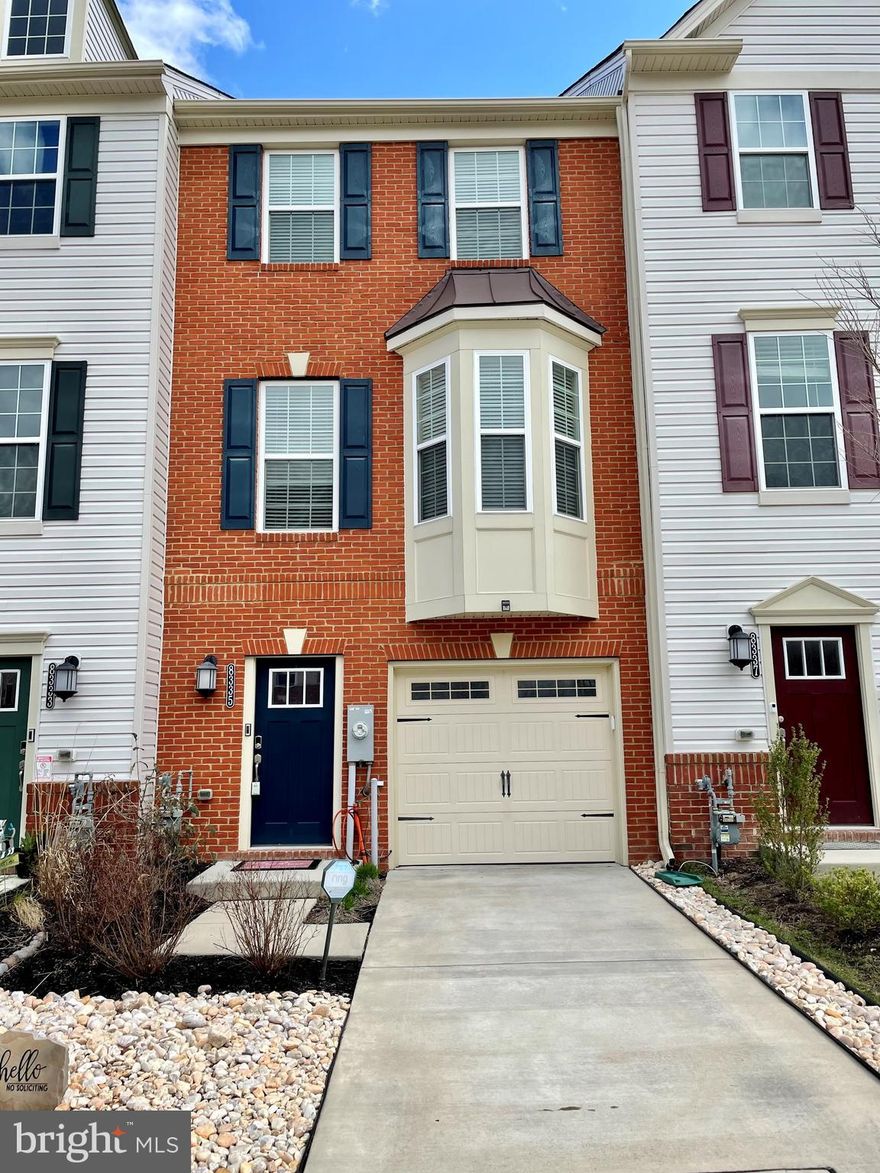 One-car garage townhouse with open main floor concept in Creekstone Village. 3 bedrooms, 3.5 baths. Gorgeous kitchen with large island, plenty of cabinets and counter space, pantry, backsplash, stainless steel appliances. Huge composite deck off kitchen. Luxury vinyl plank floors on main floor and in foyer. Owners' suite features cathedral ceilings huge walk-in closet, and attached spa-like bathroom with dual vanity and step in shower. Second bedroom is a great size and there is a second full bath on the same level. Laundry on upper level with washer and dryer included. 3rd bedroom has attached full bath and is located on entry level. There is a walk out to the fully-fenced backyard. Garage is finished with overhanging shelves for extra storage. Extended warranty for appliances is included. Super low HOA fees cover outdoor pool, community center, fitness room, and dog park. Minutes from shopping and dining, major routes, NSA and Fort Meade.