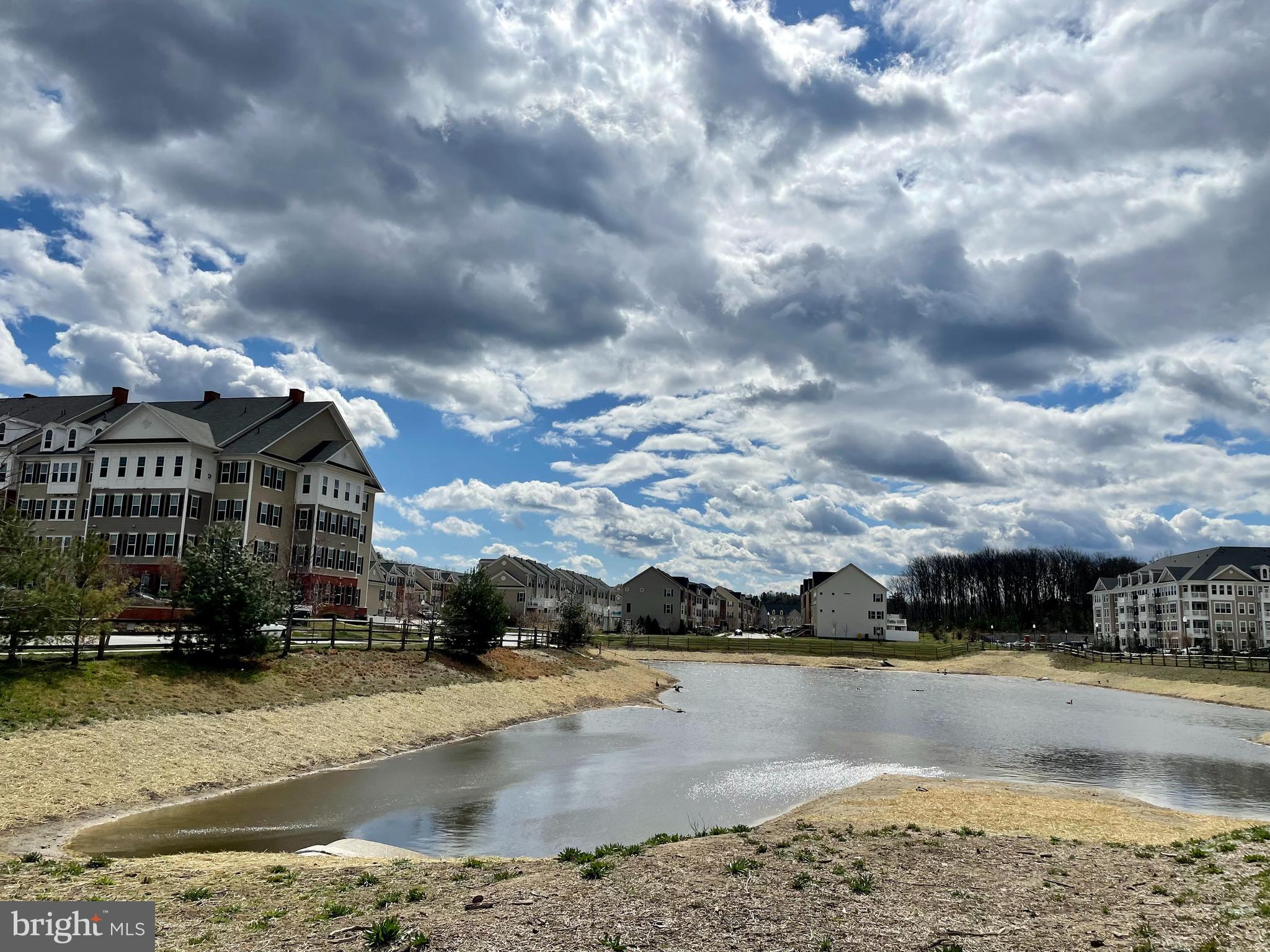 CREEKSTONE VILLAGE - Residential
