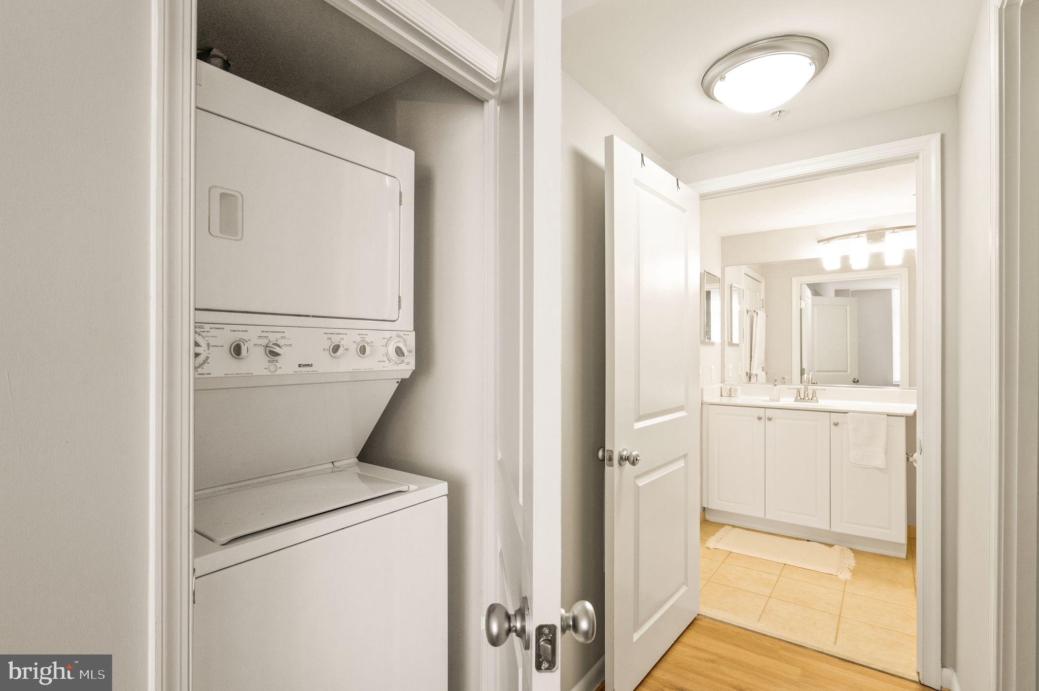 CONTINENTAL - Residential Lease