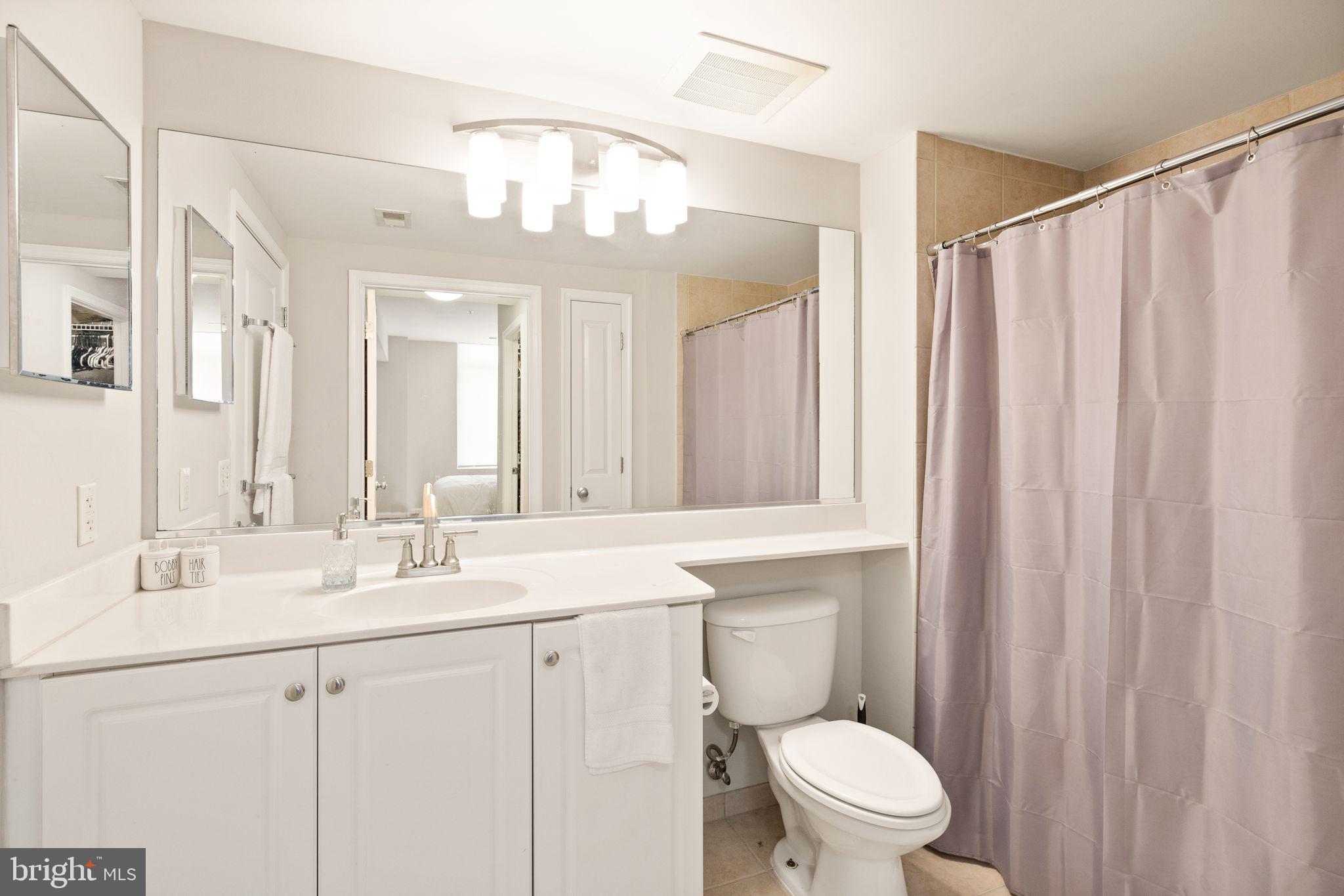 CONTINENTAL - Residential Lease