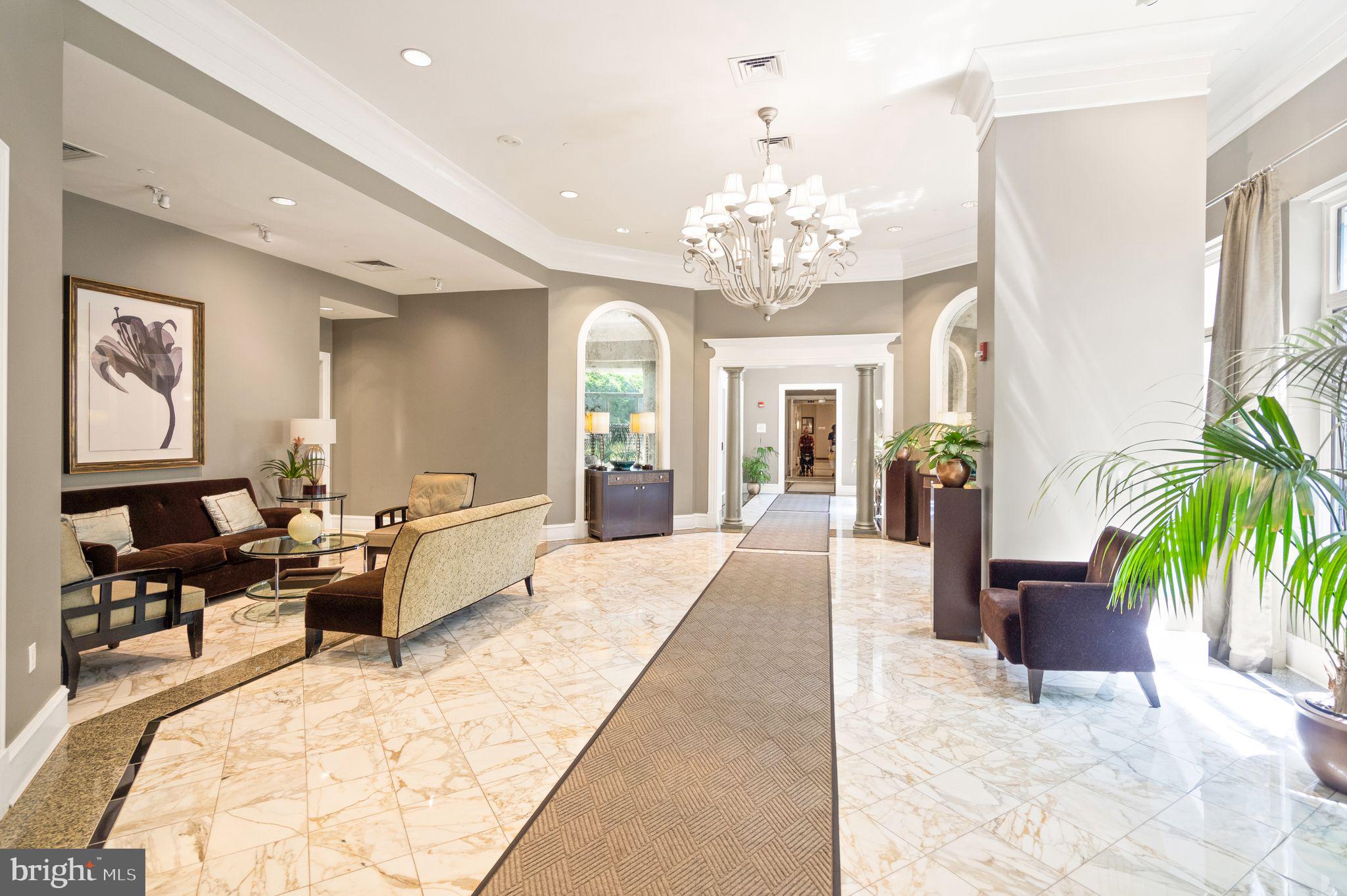 CONTINENTAL - Residential Lease