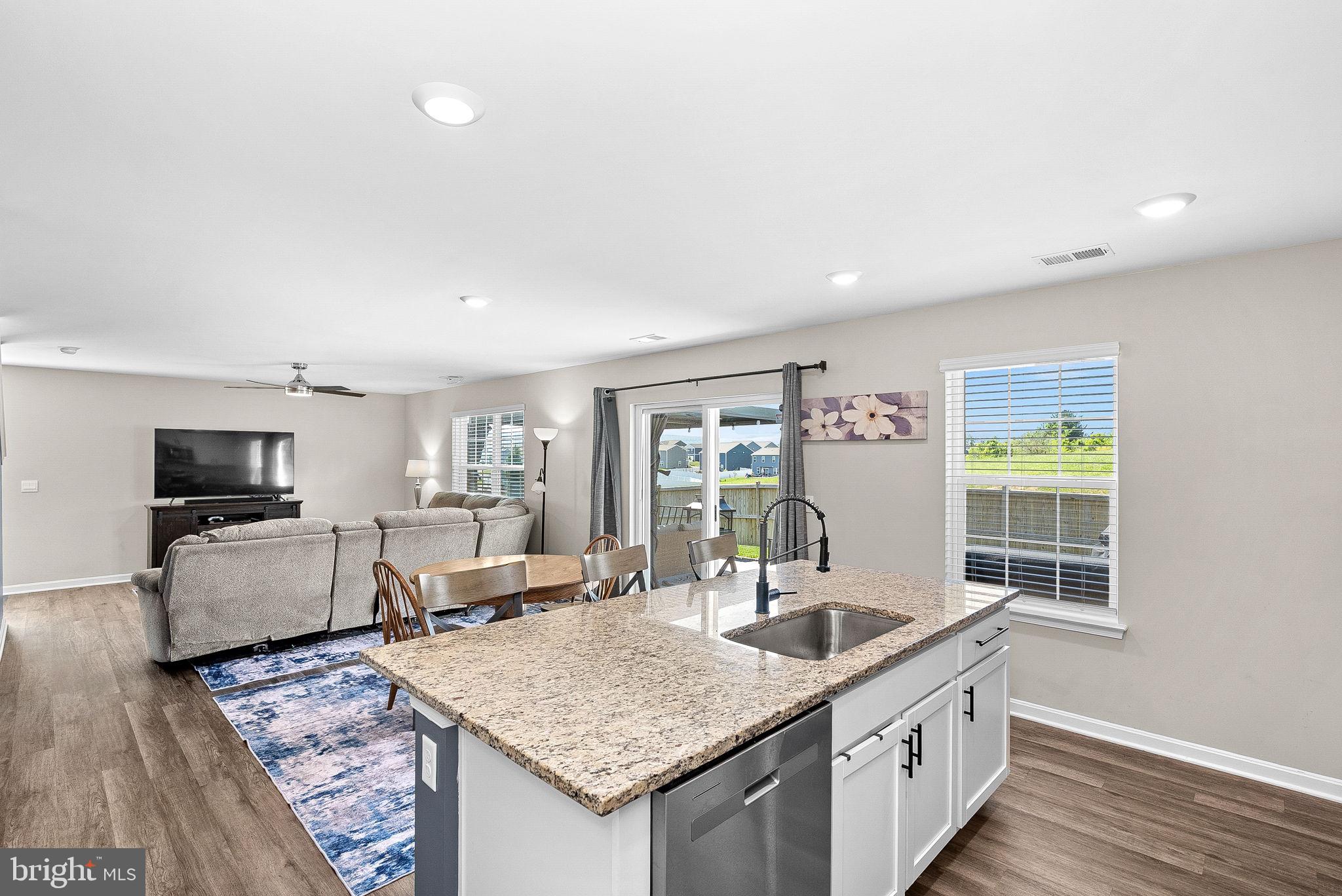 MAGNOLIA SPRINGS - Residential