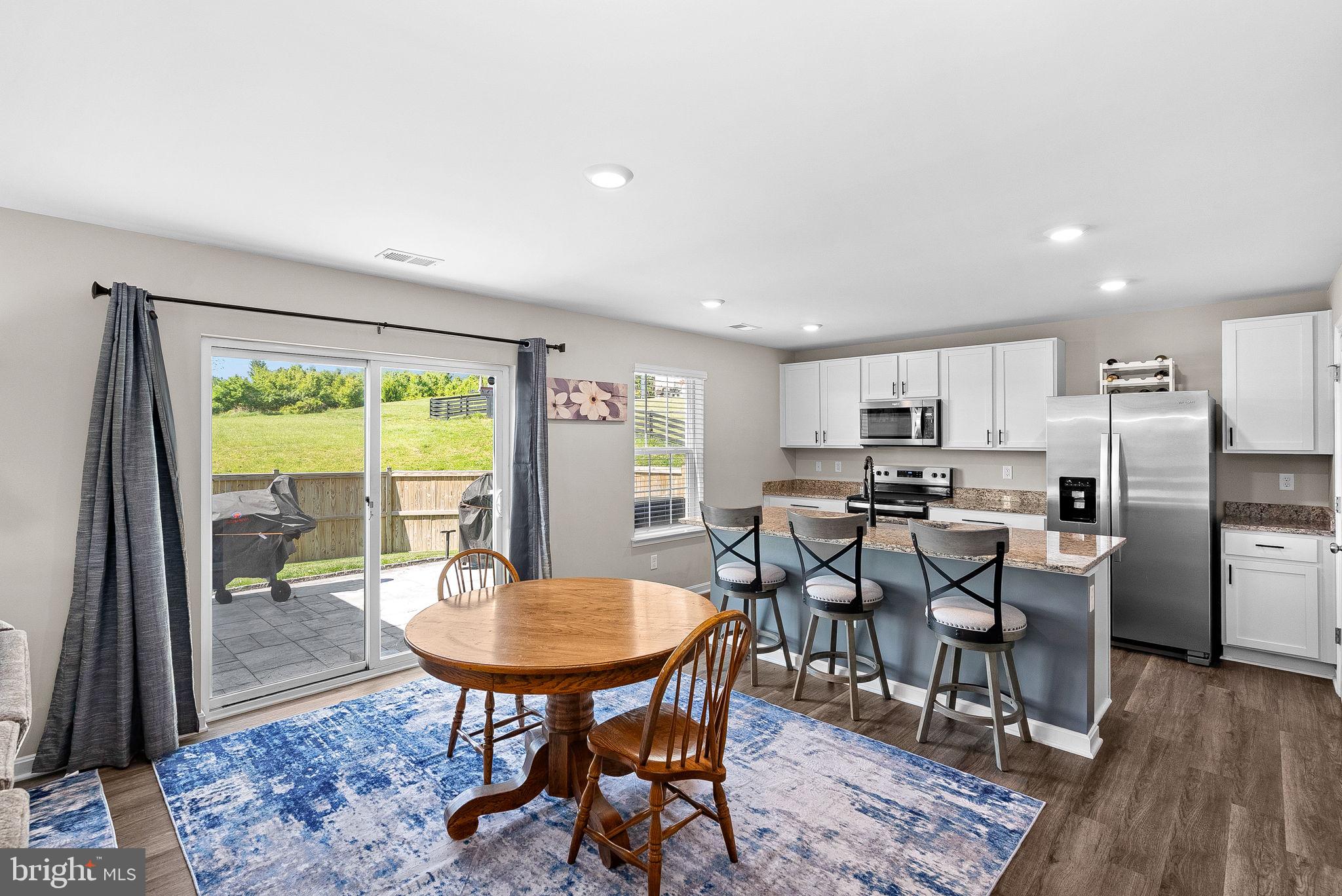 MAGNOLIA SPRINGS - Residential