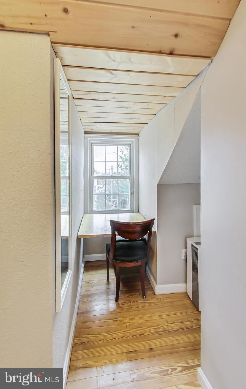 LEE HEIGHTS - Residential