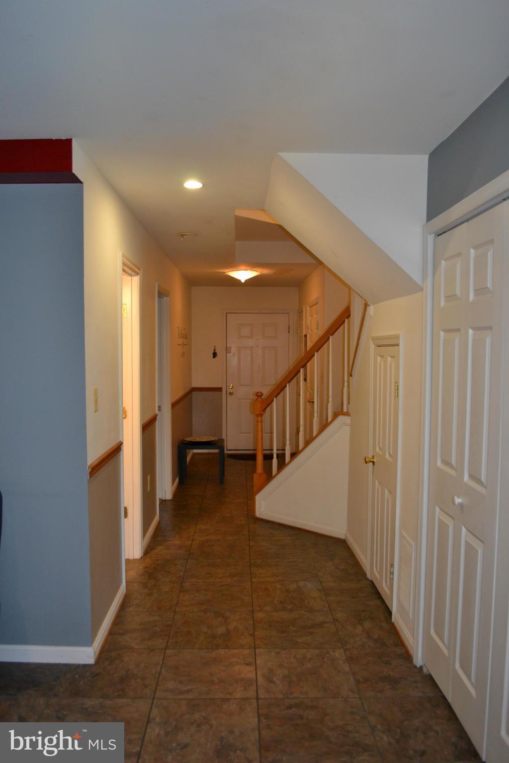 SEVEN OAKS - Residential