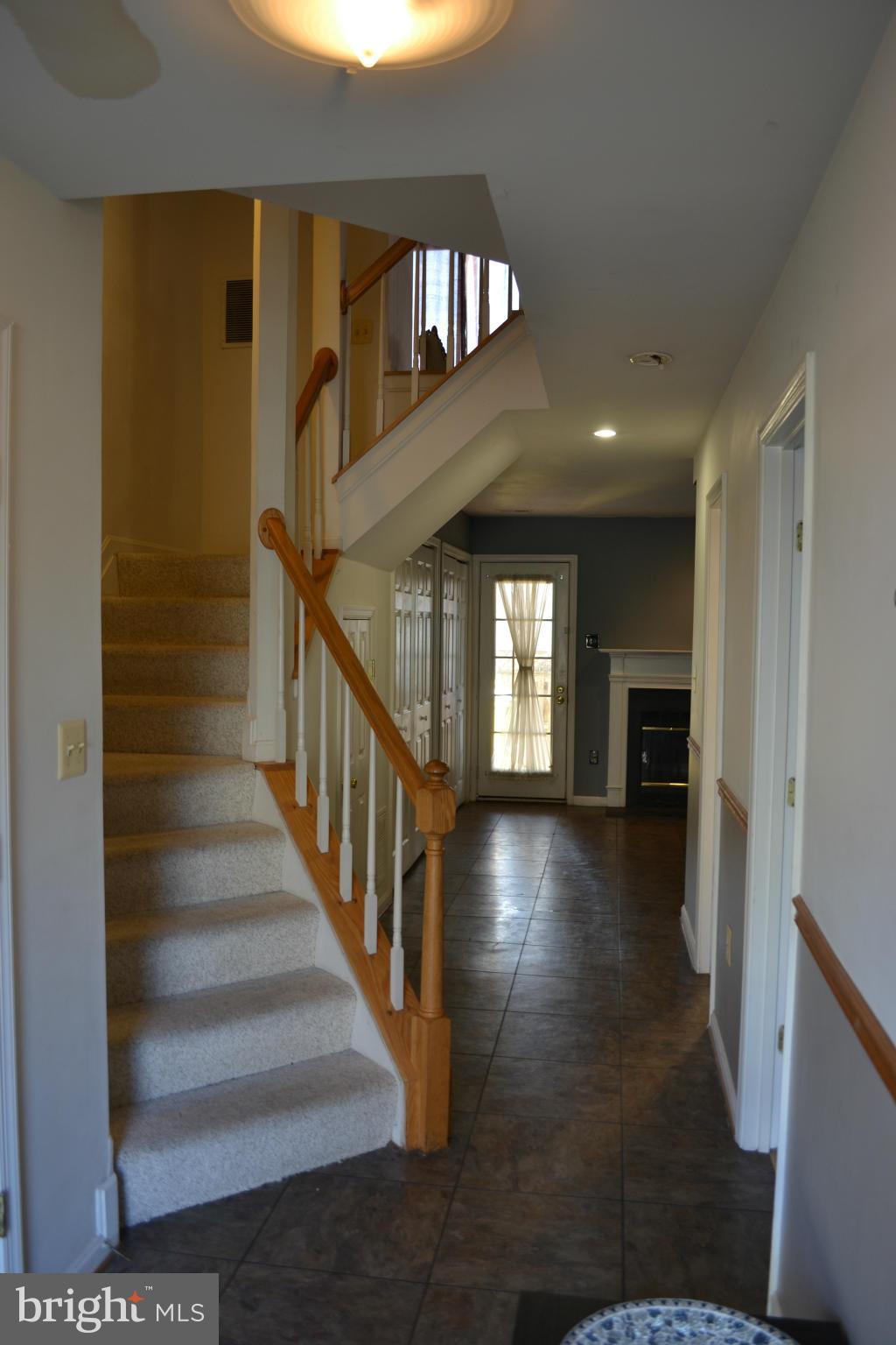 SEVEN OAKS - Residential