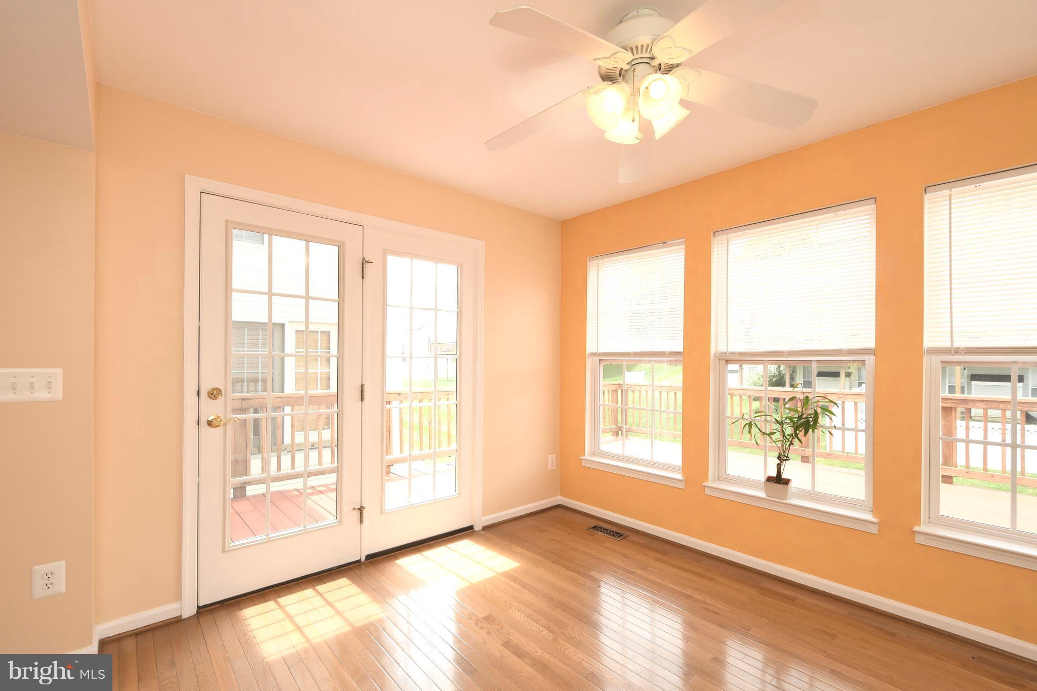 LAKELAND PLACE - Residential