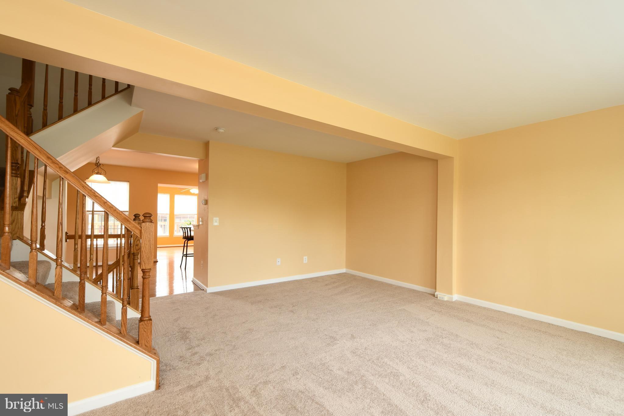 LAKELAND PLACE - Residential