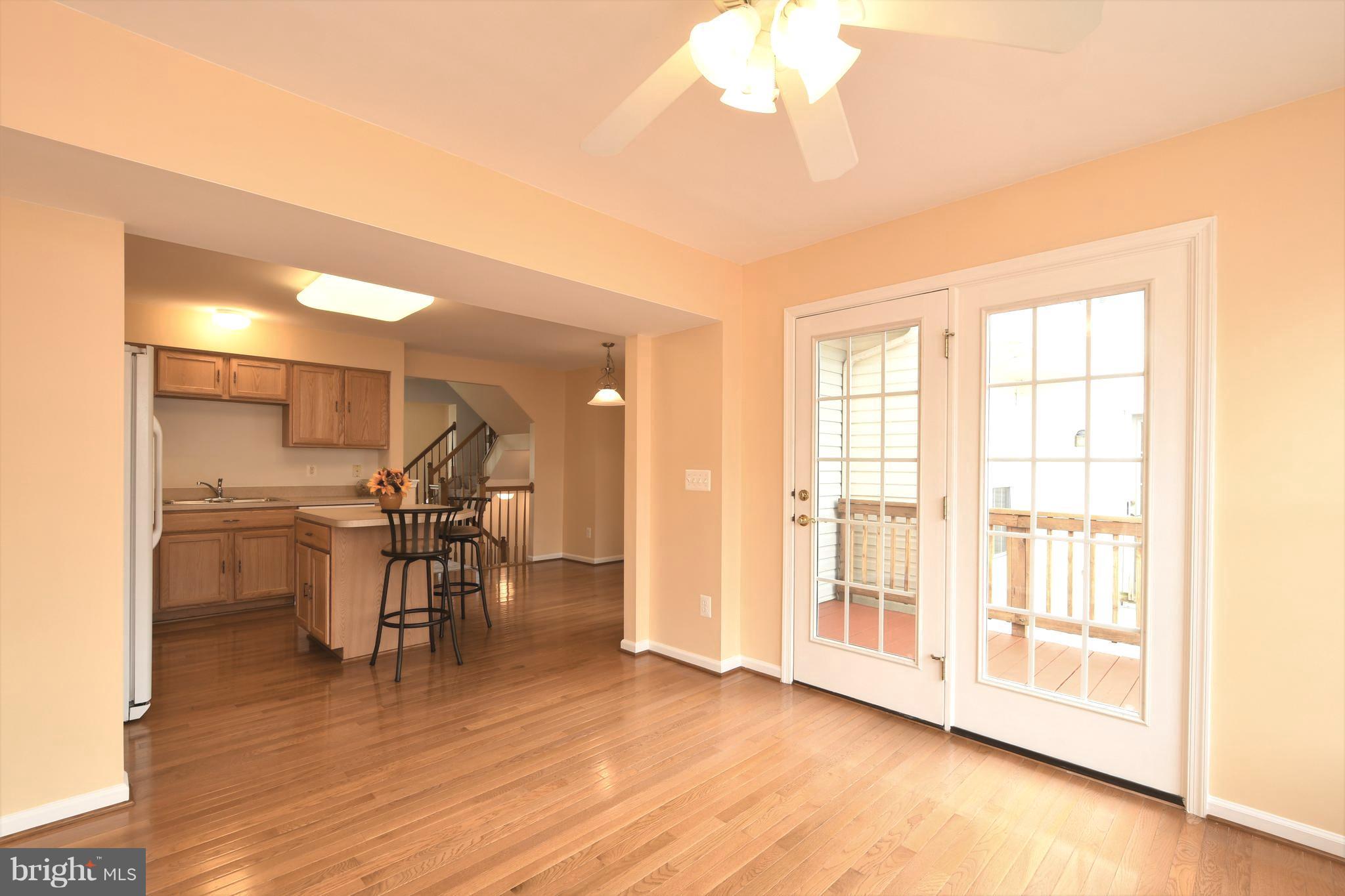 LAKELAND PLACE - Residential