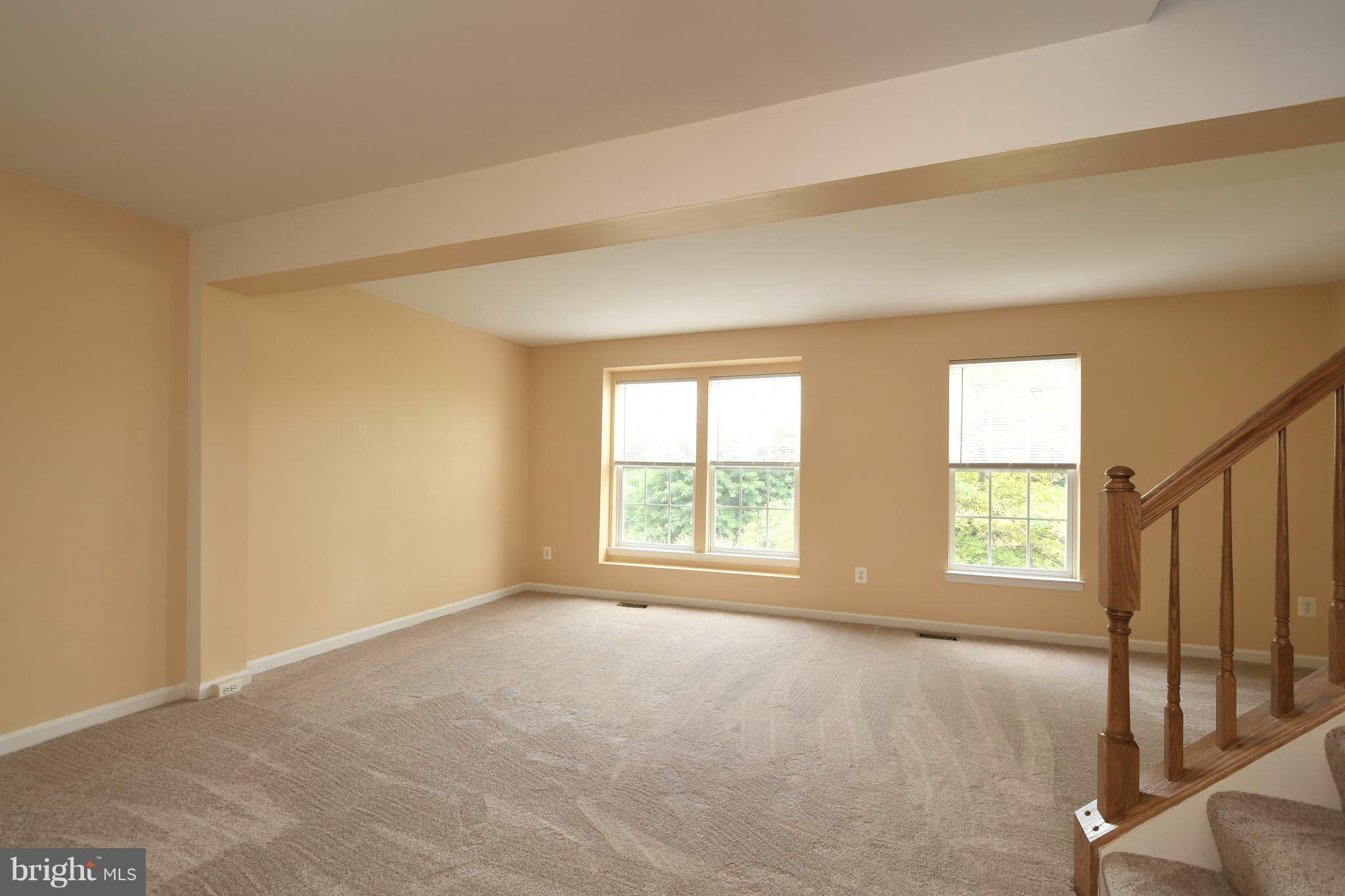 LAKELAND PLACE - Residential