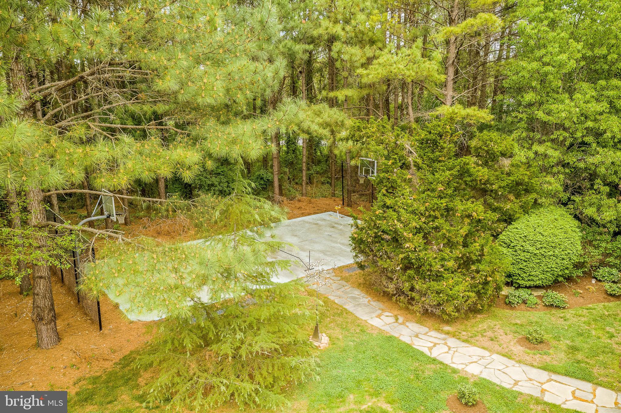 EASTON - Residential