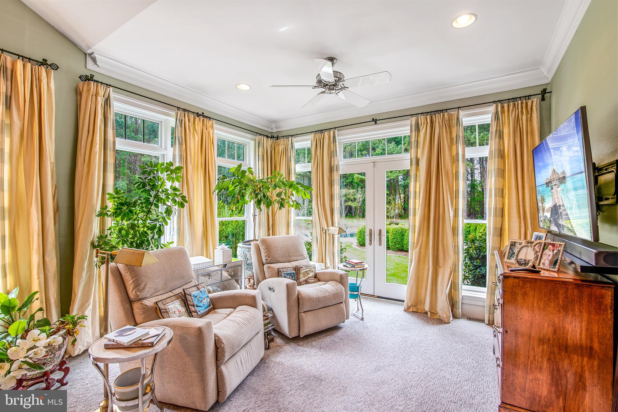 EASTON - Residential