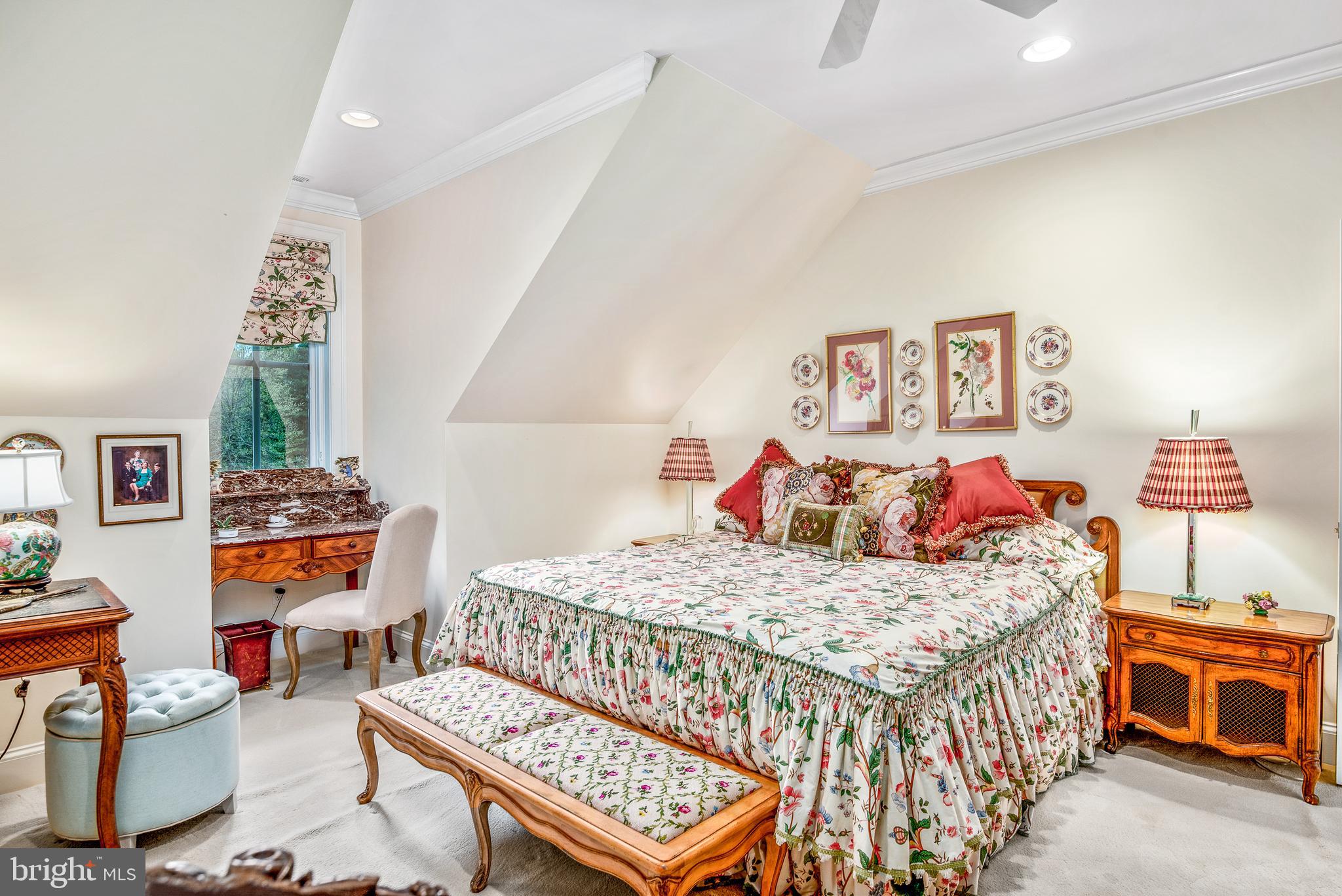 EASTON - Residential