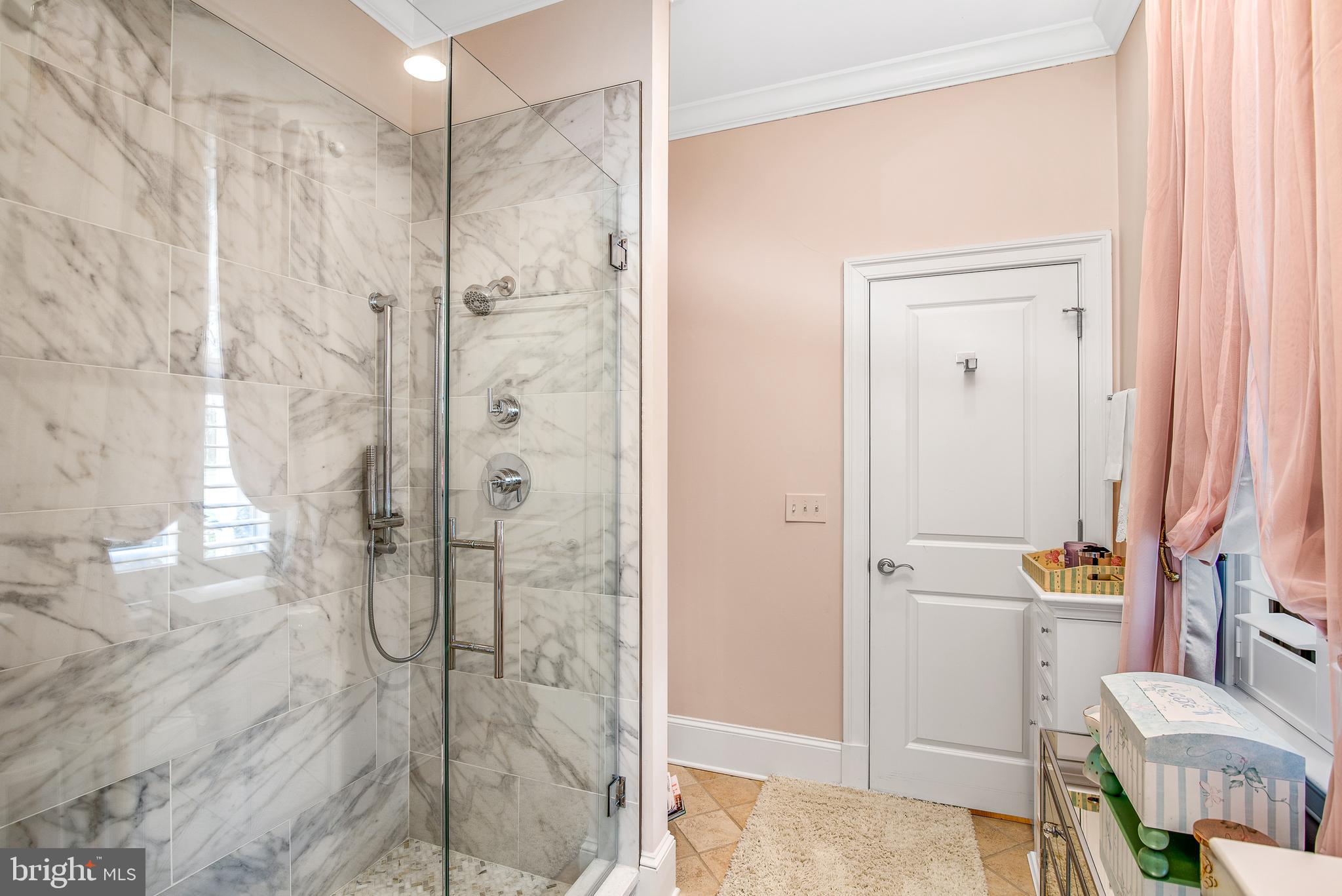 EASTON - Residential