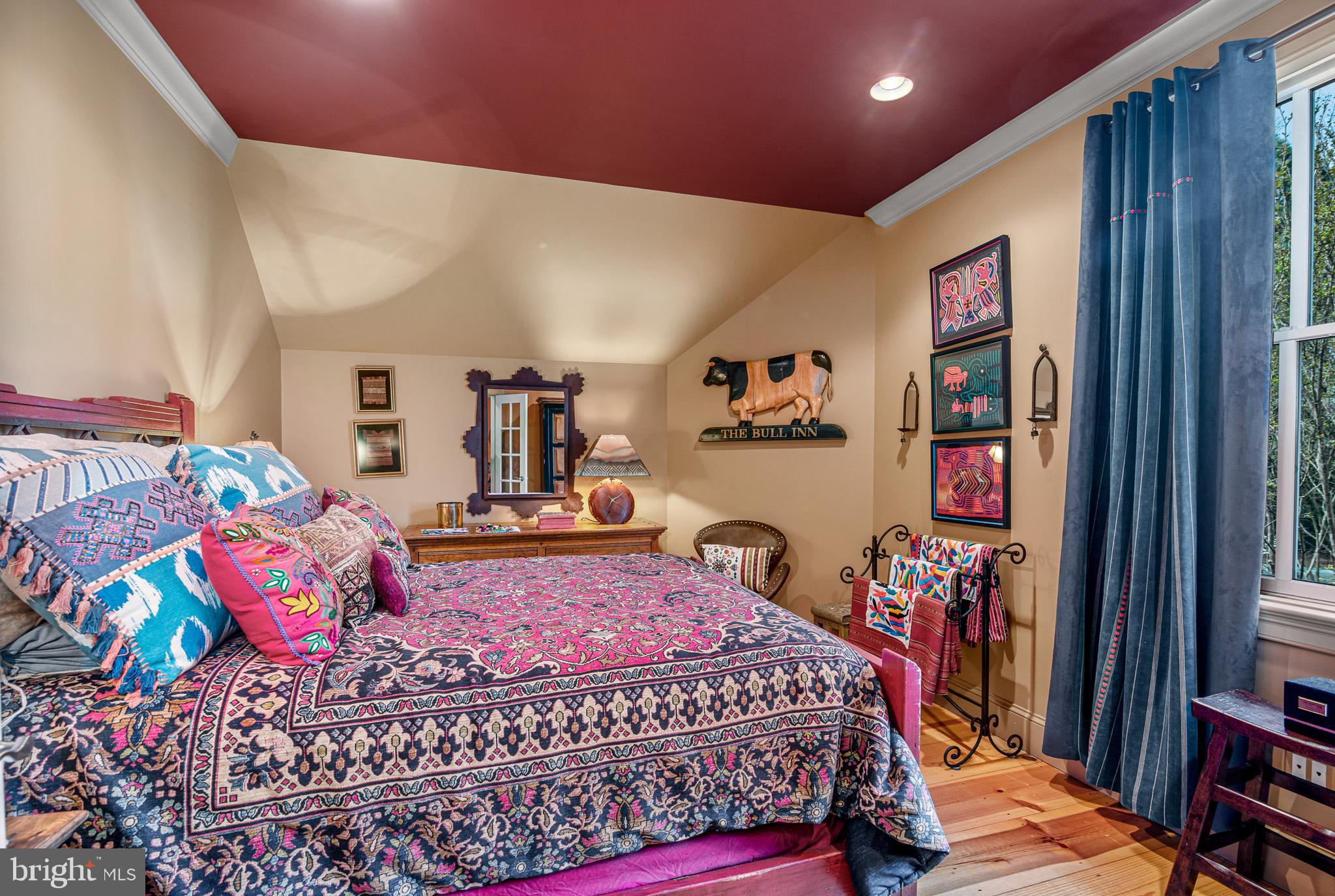 EASTON - Residential