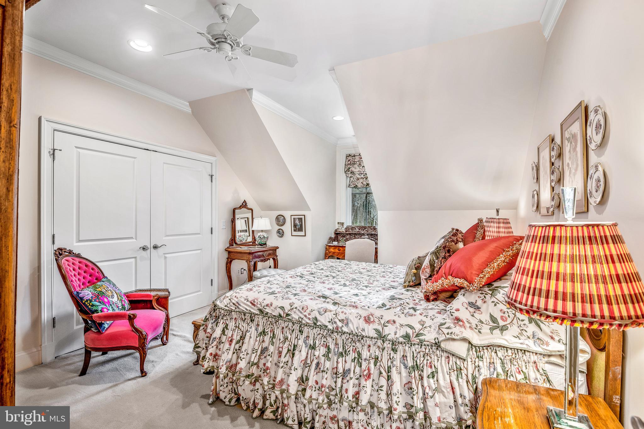 EASTON - Residential