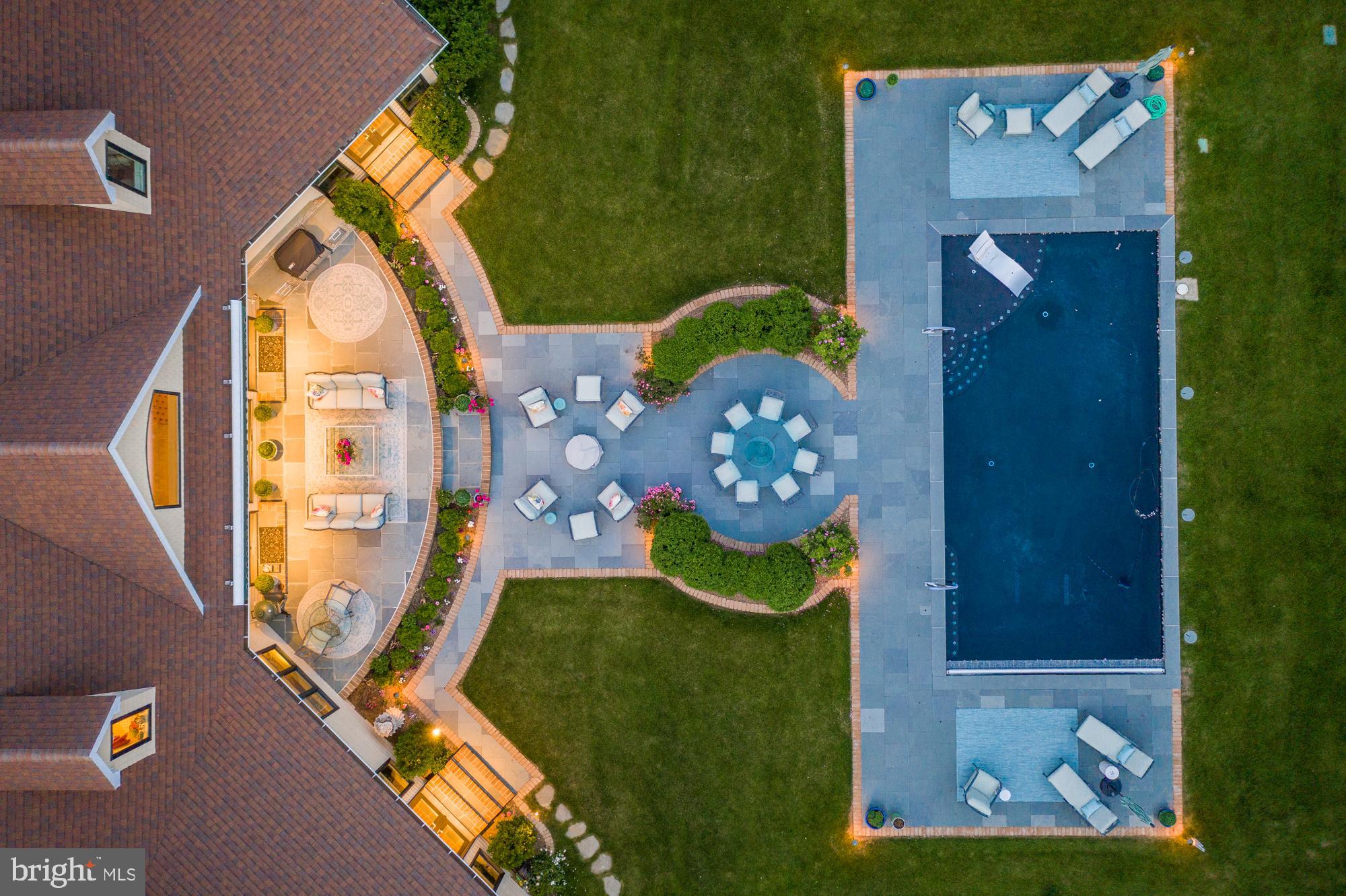 EASTON - Residential