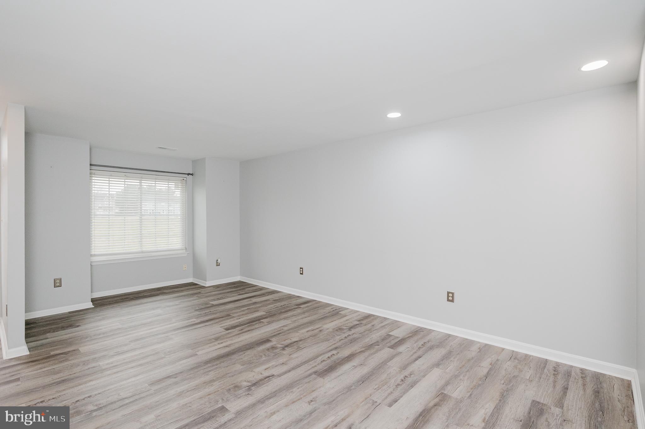 CRISFIELD CROSSING - Residential