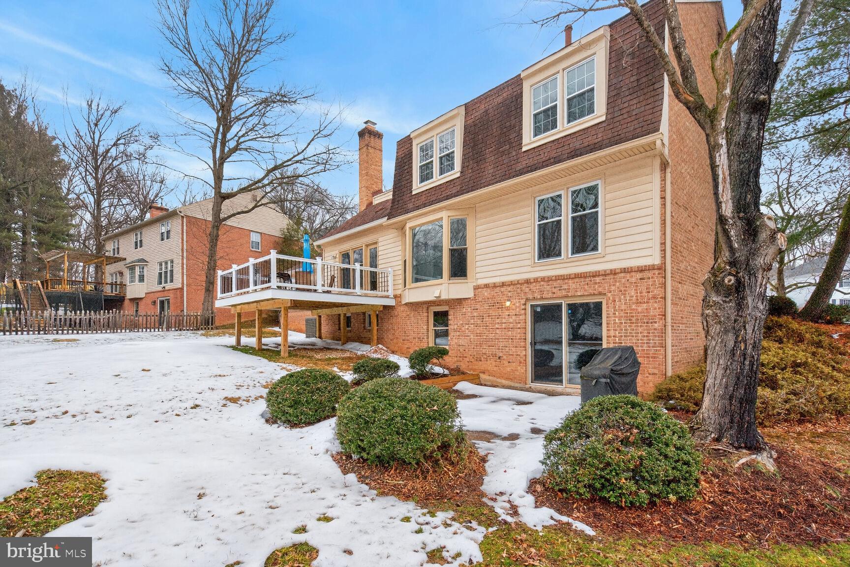 STONEGATE - Residential