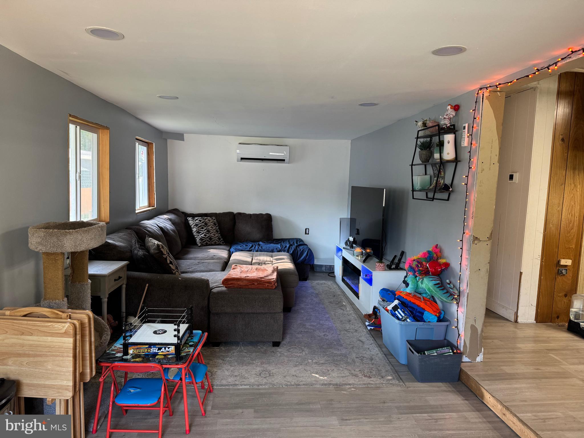 ENCHANTED ACRES - Residential