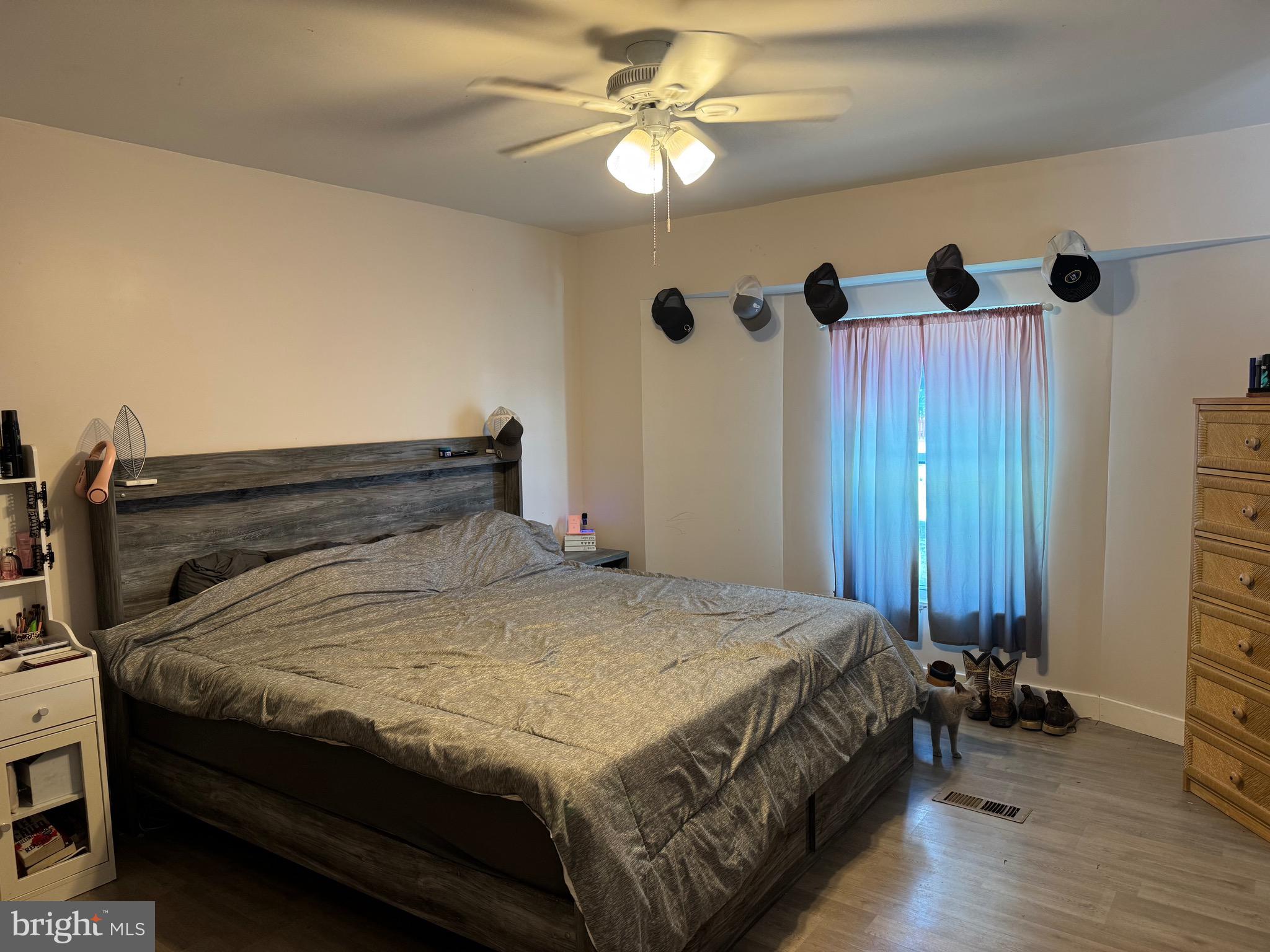 ENCHANTED ACRES - Residential