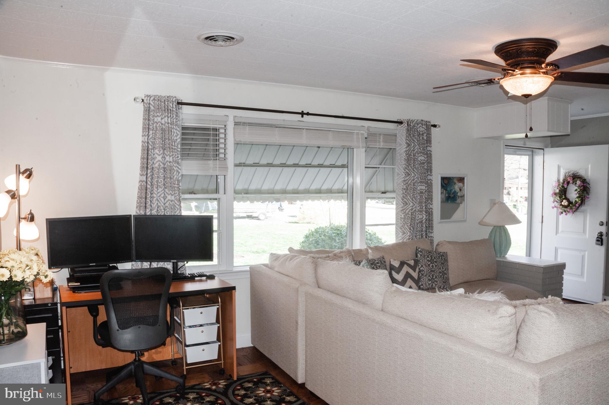 E L DAVIS - Residential