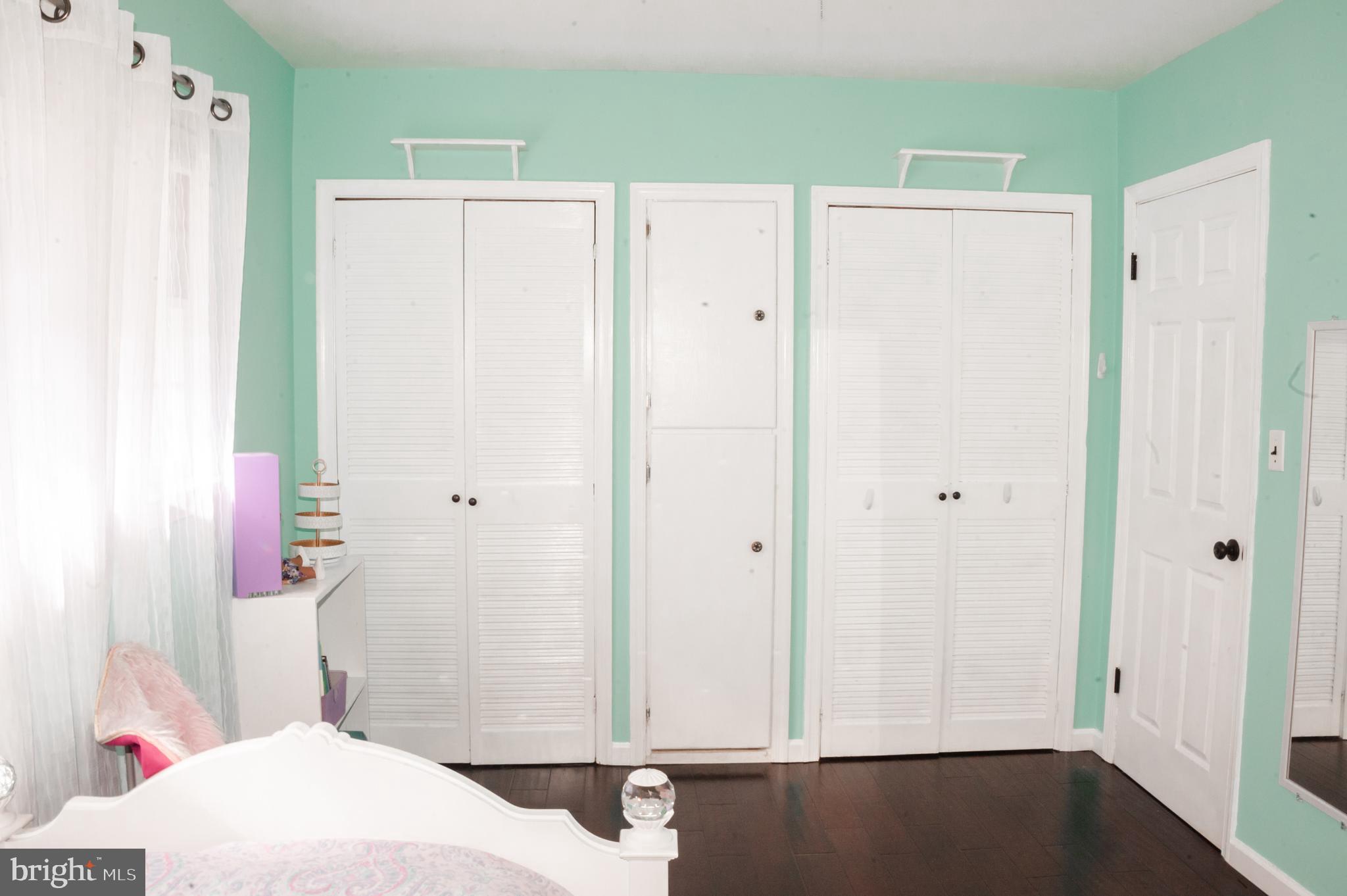 E L DAVIS - Residential