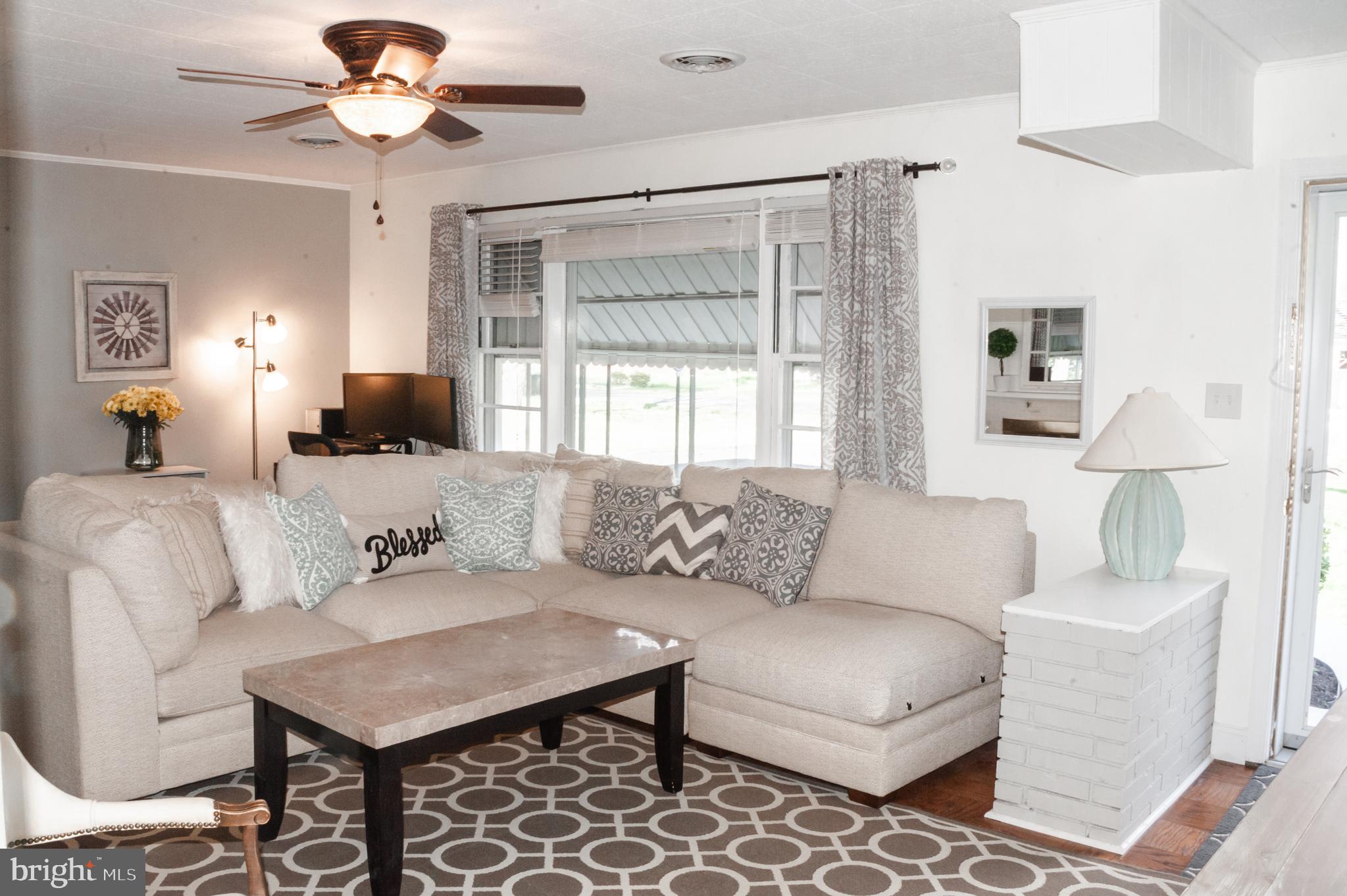 E L DAVIS - Residential