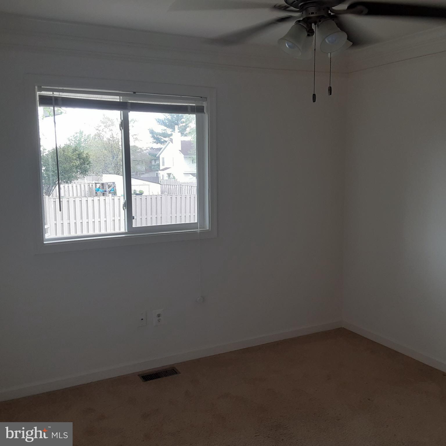 FOUR SEASONS - Residential Lease