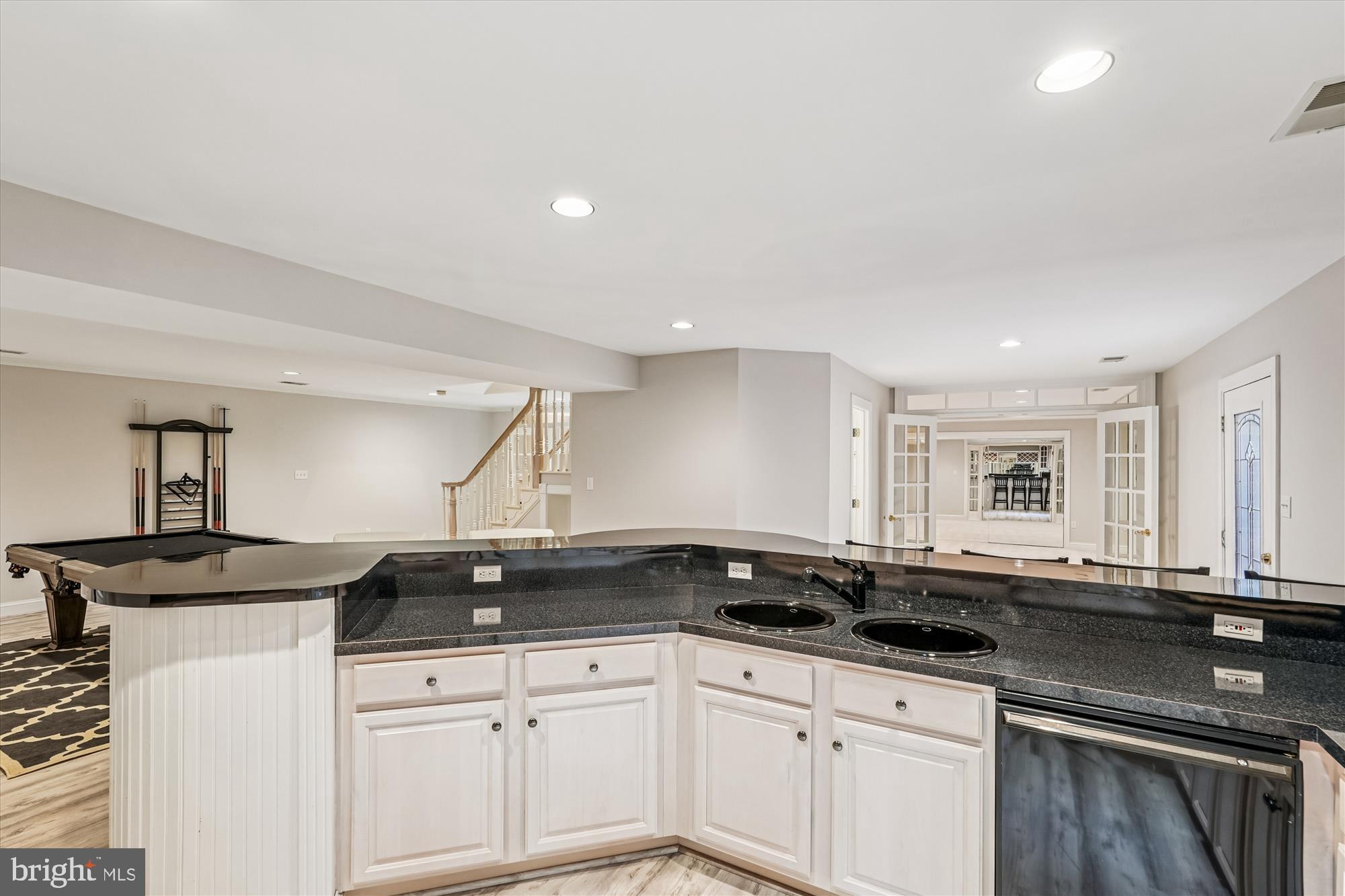 DENIT ESTATES - Residential