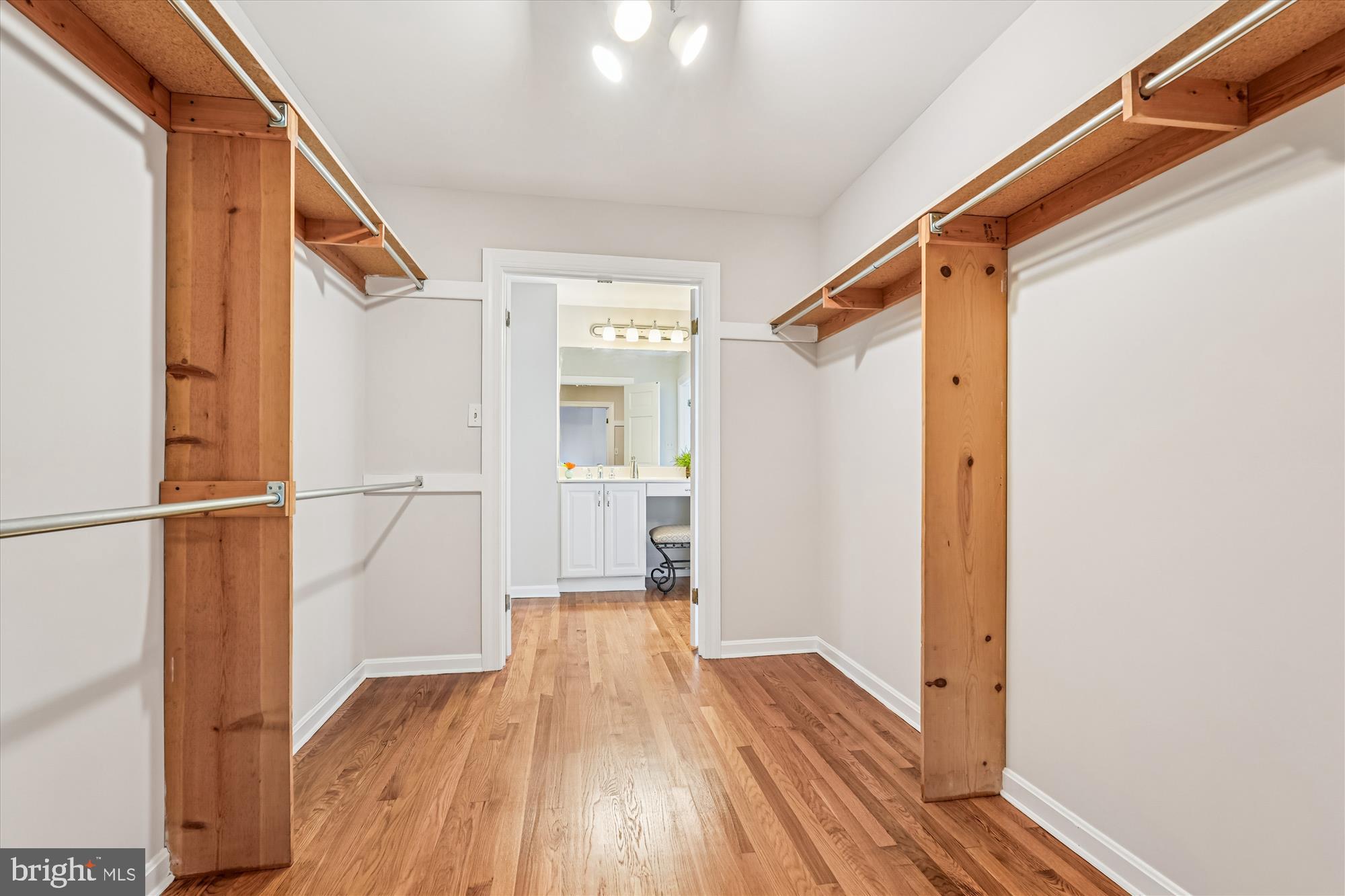 DENIT ESTATES - Residential