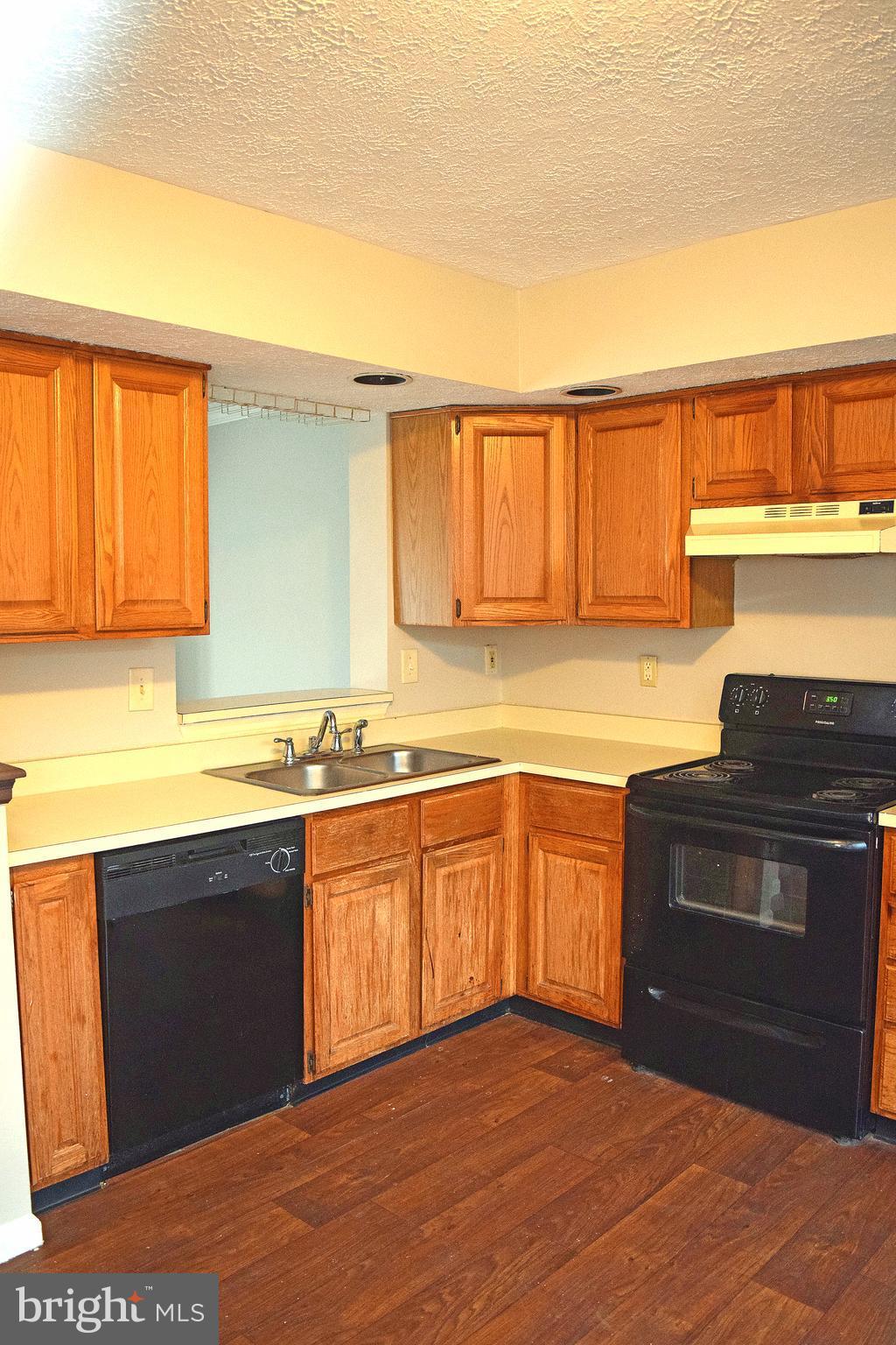 SOUTHFIELD AT WHITEMARSH - Residential Lease