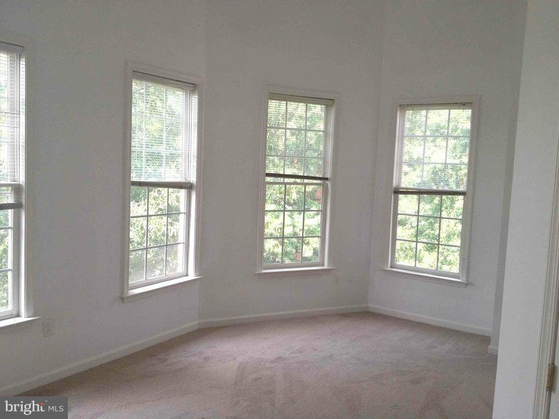 BALLSTON - Residential Lease